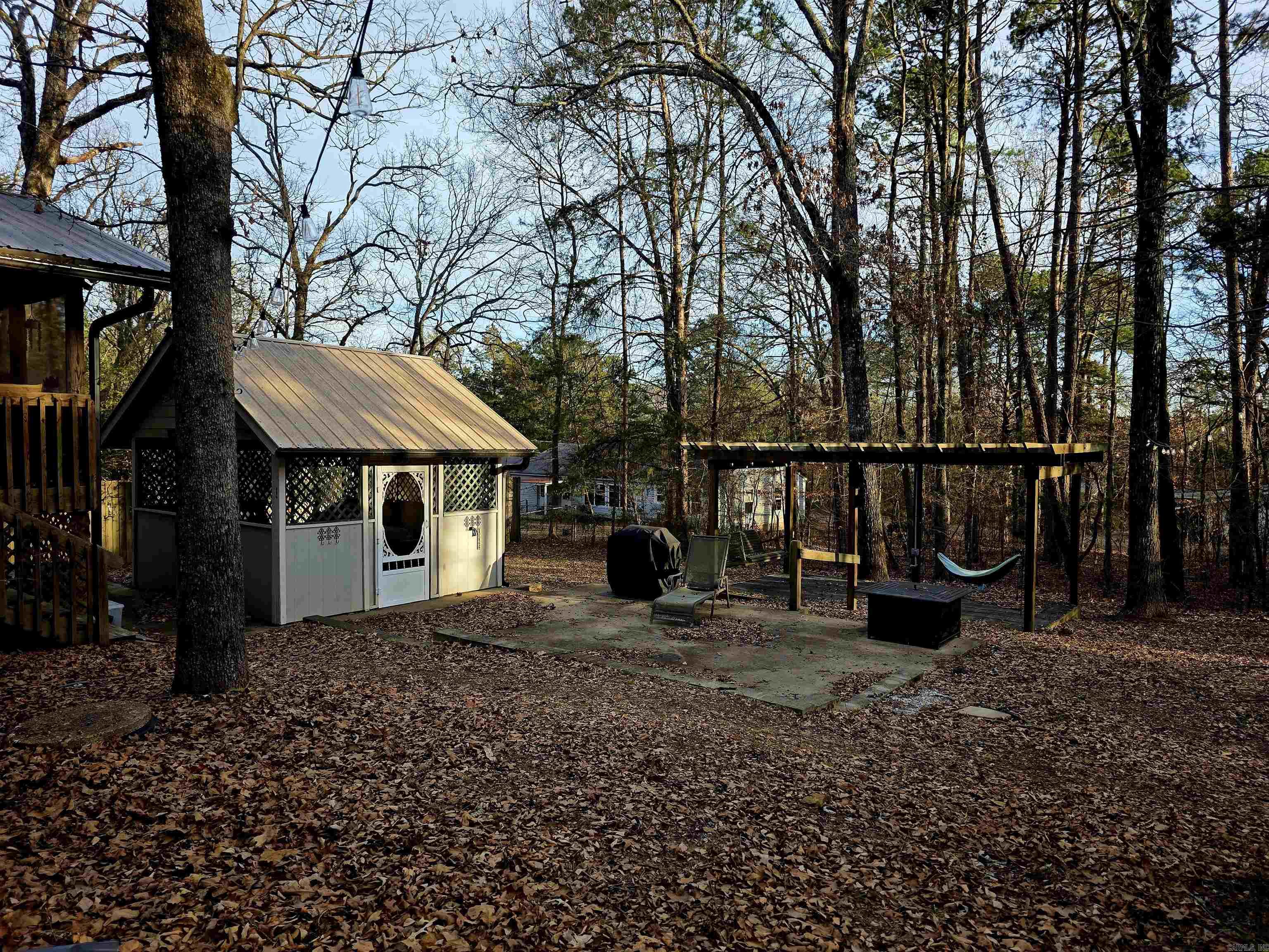 HAMILTON HILLS - Residential