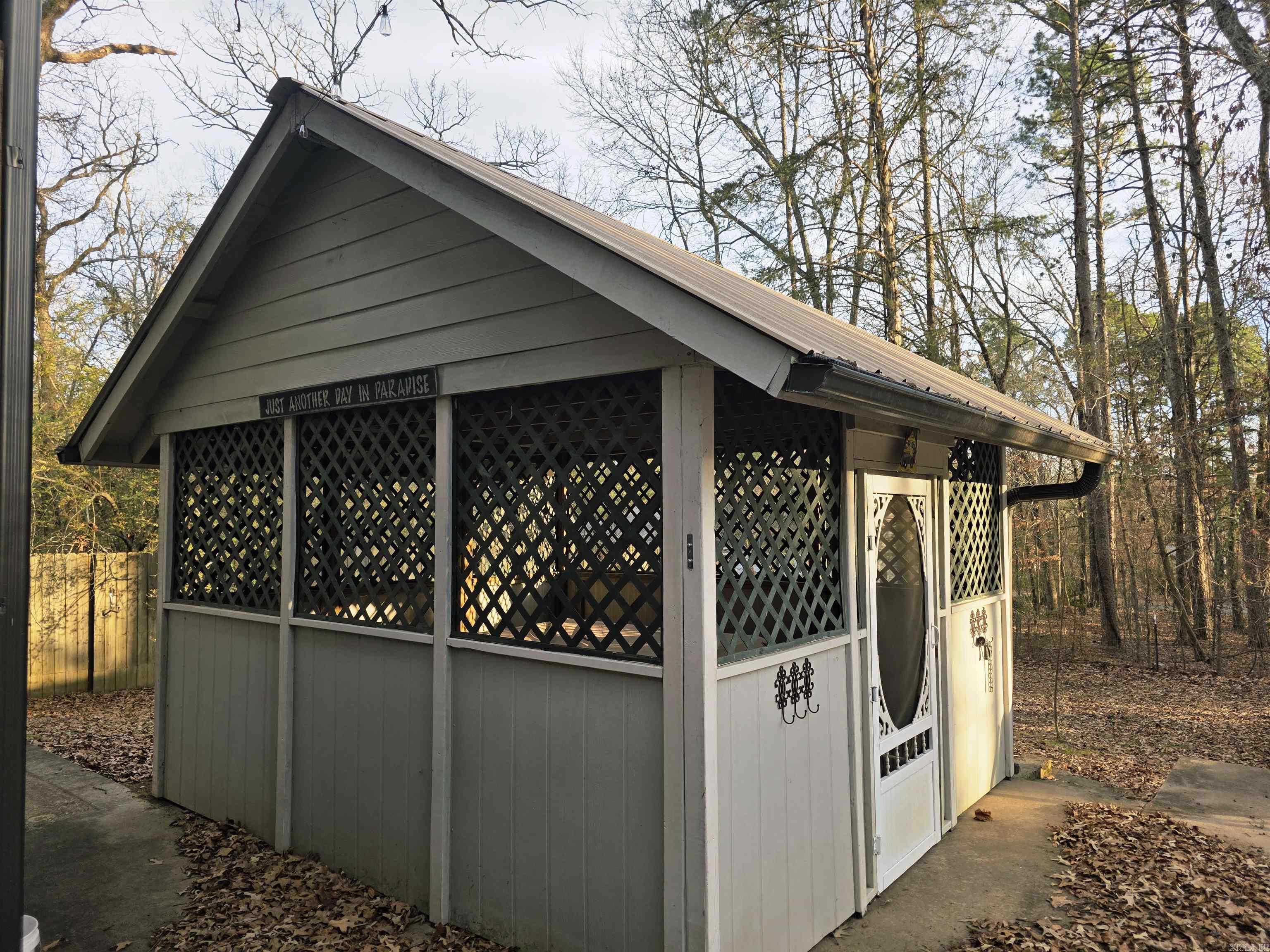 HAMILTON HILLS - Residential