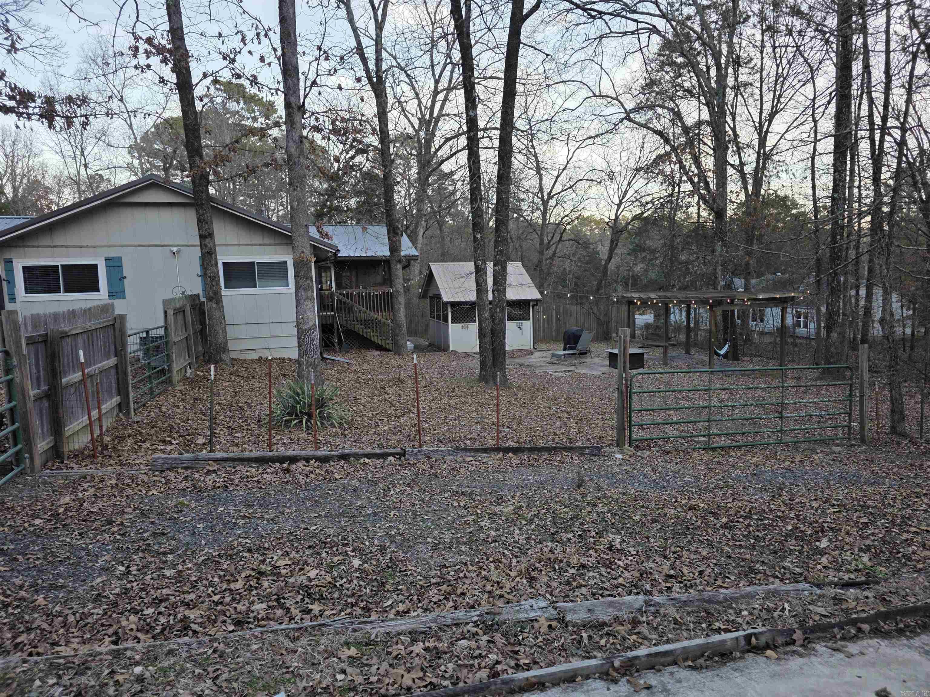 HAMILTON HILLS - Residential