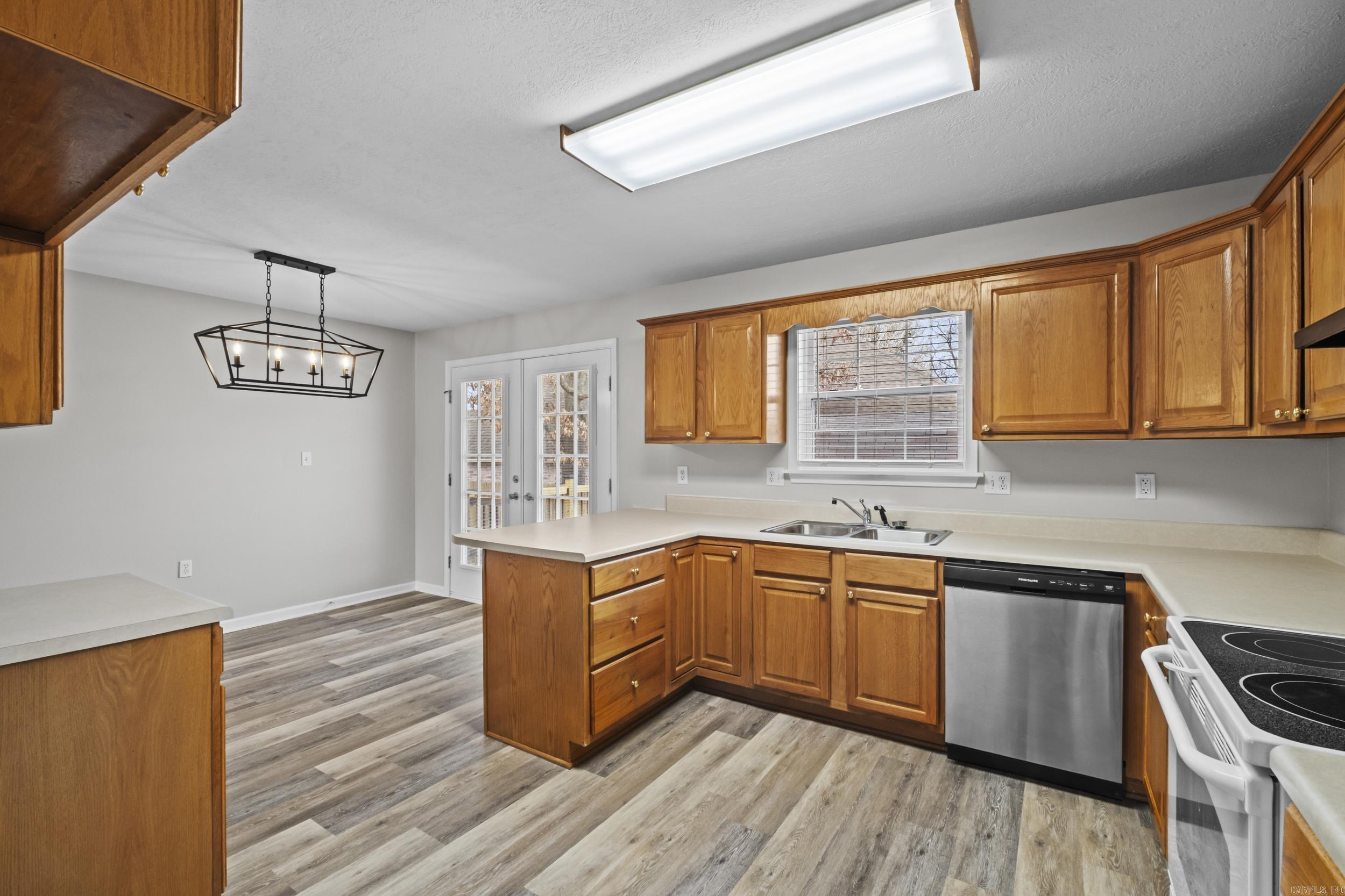 VALLEY ELMS S/D - Residential