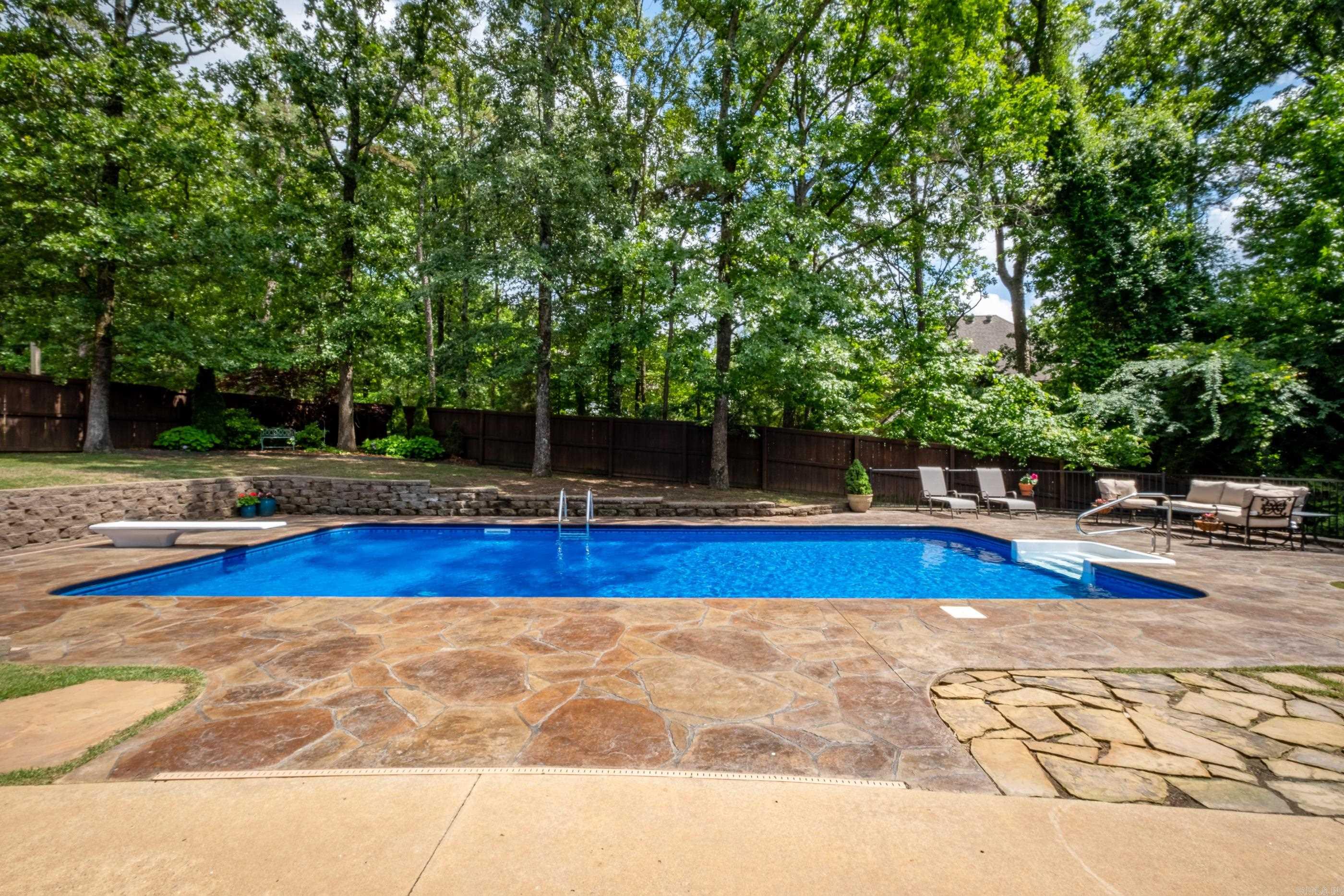 CHENAL VALLEY DEAUVILLE PLACE - Residential