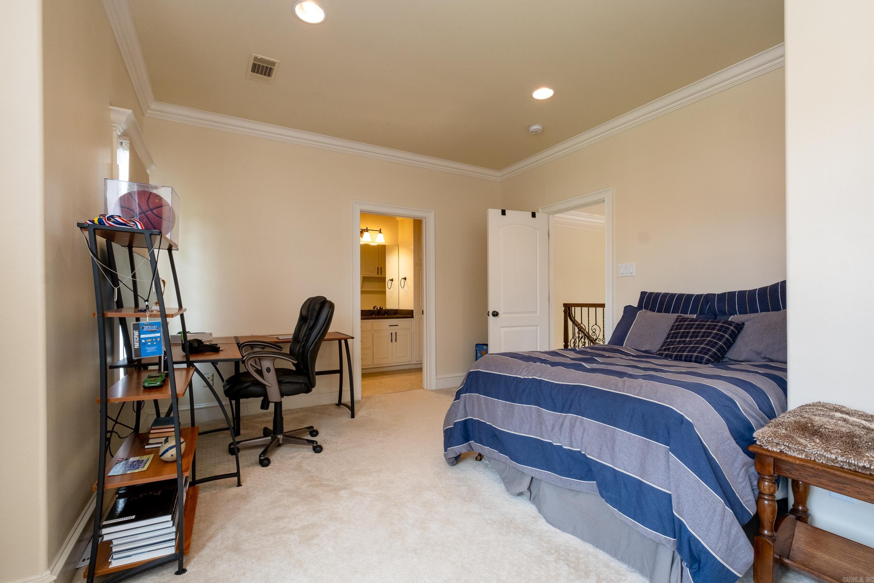 CHENAL VALLEY DEAUVILLE PLACE - Residential