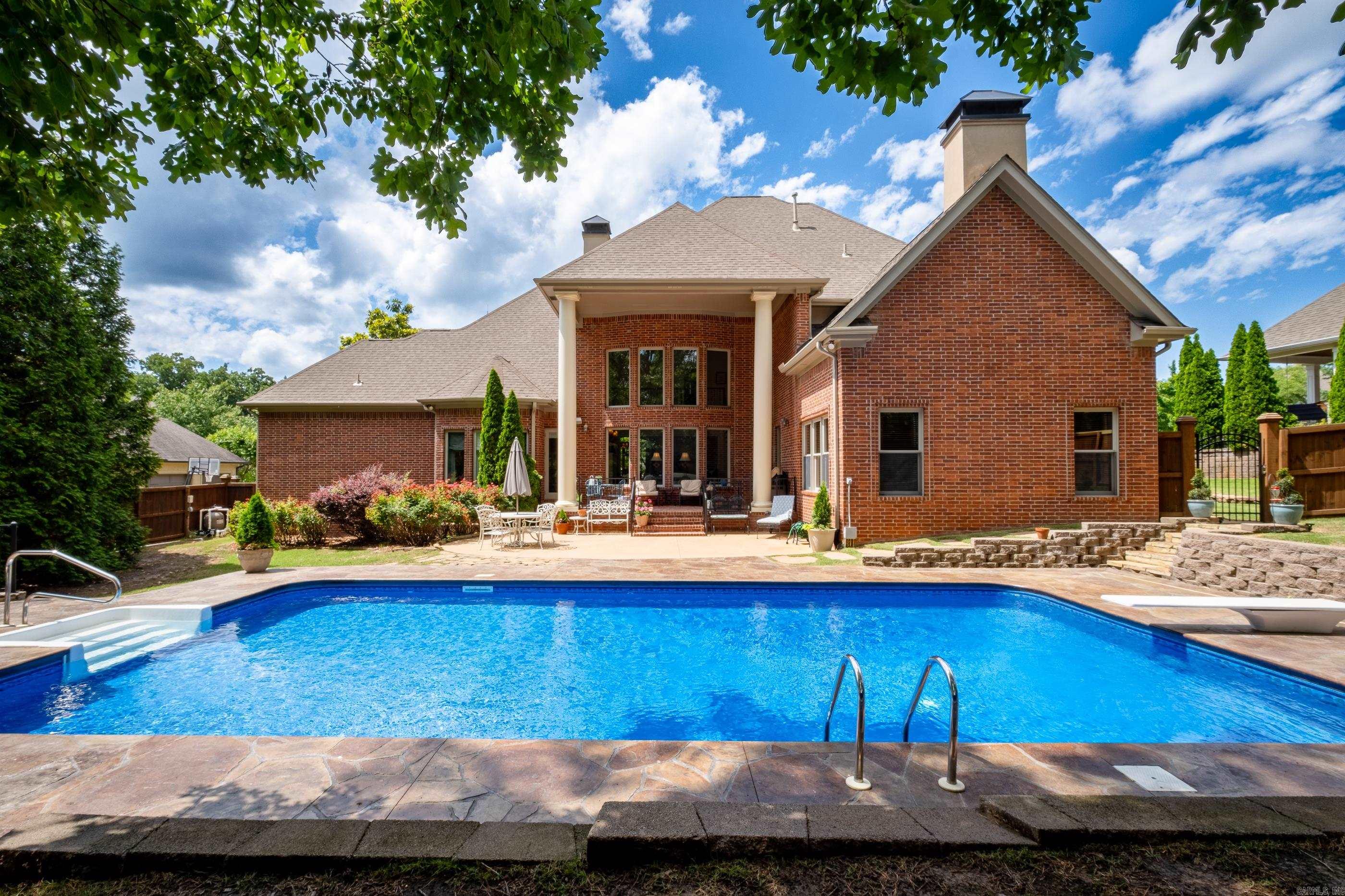 CHENAL VALLEY DEAUVILLE PLACE - Residential