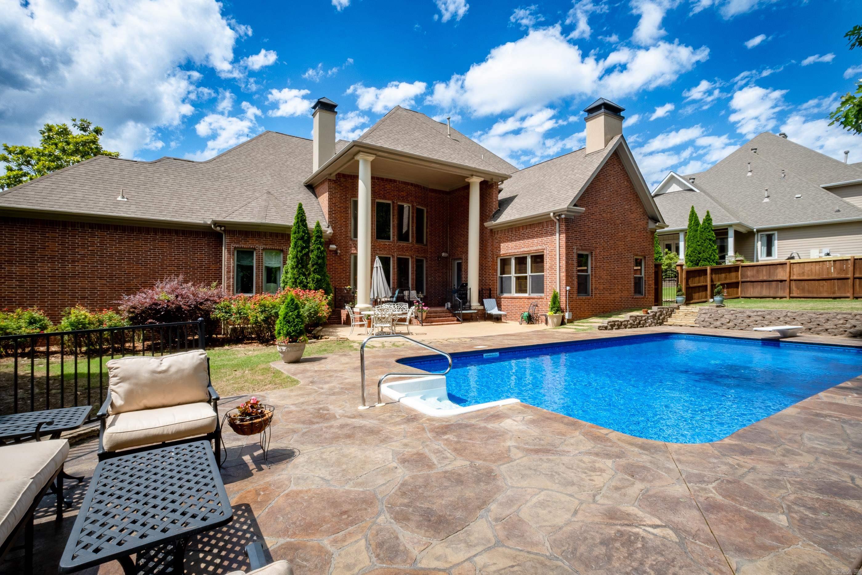 CHENAL VALLEY DEAUVILLE PLACE - Residential