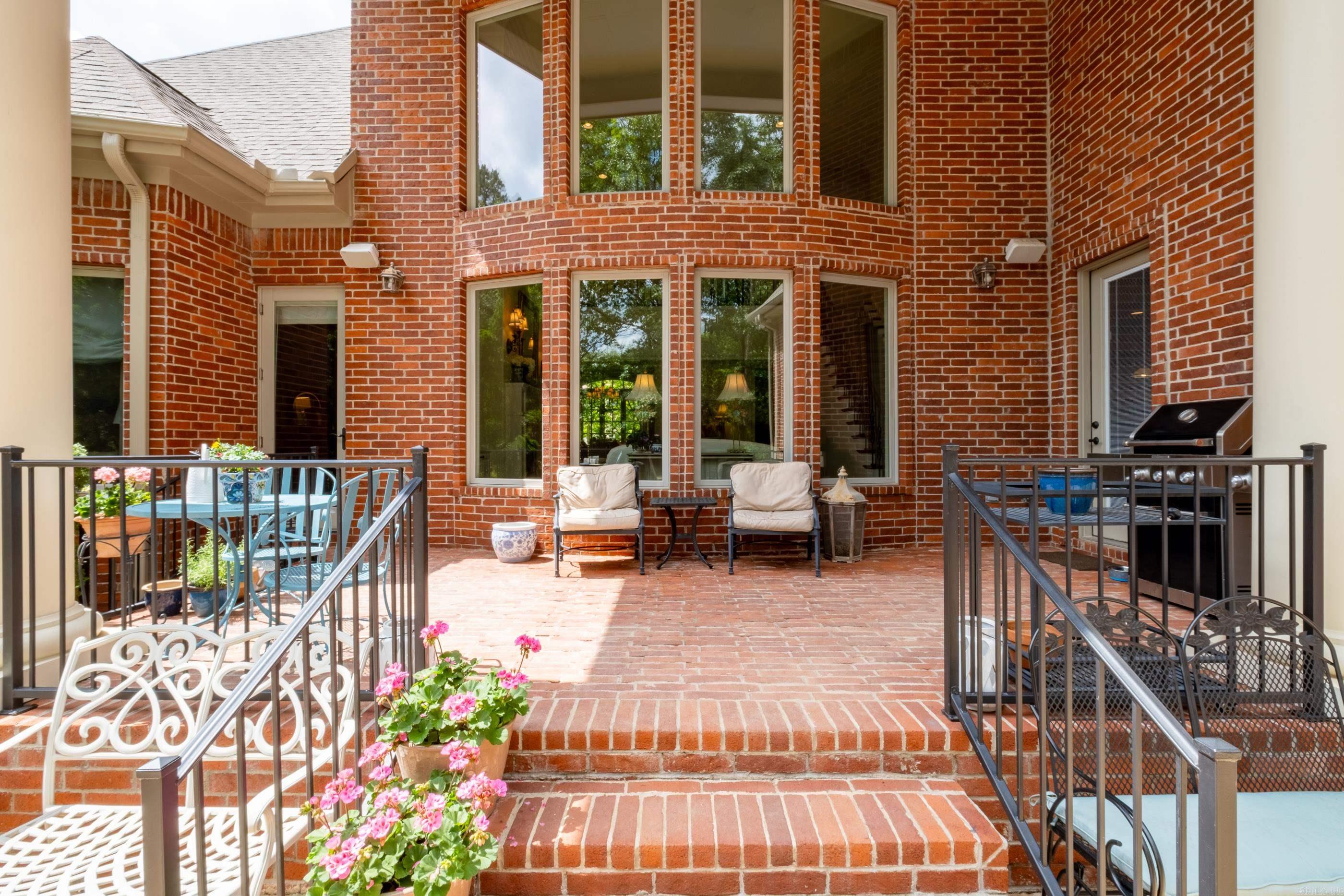 CHENAL VALLEY DEAUVILLE PLACE - Residential