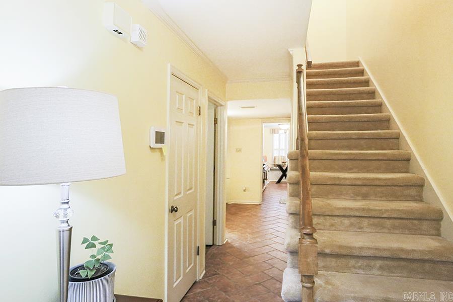 ANDOVER SQUARE - Residential