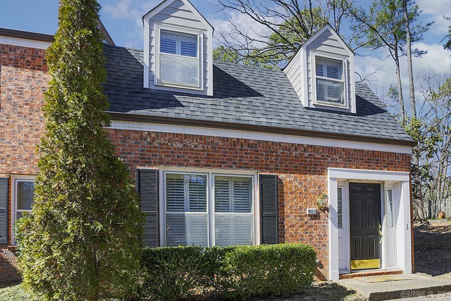 ANDOVER SQUARE - Residential