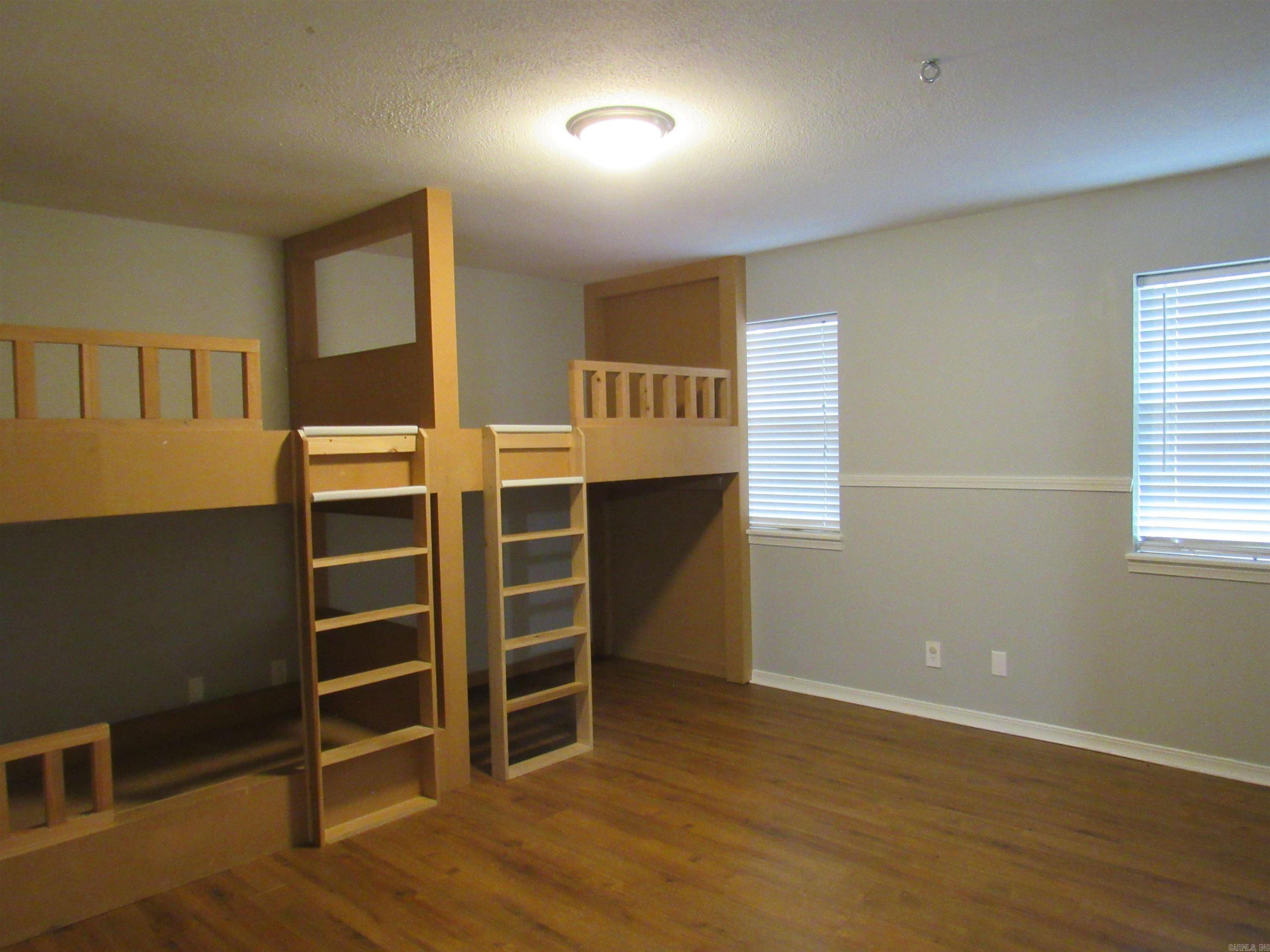 North Lake - Residential Lease