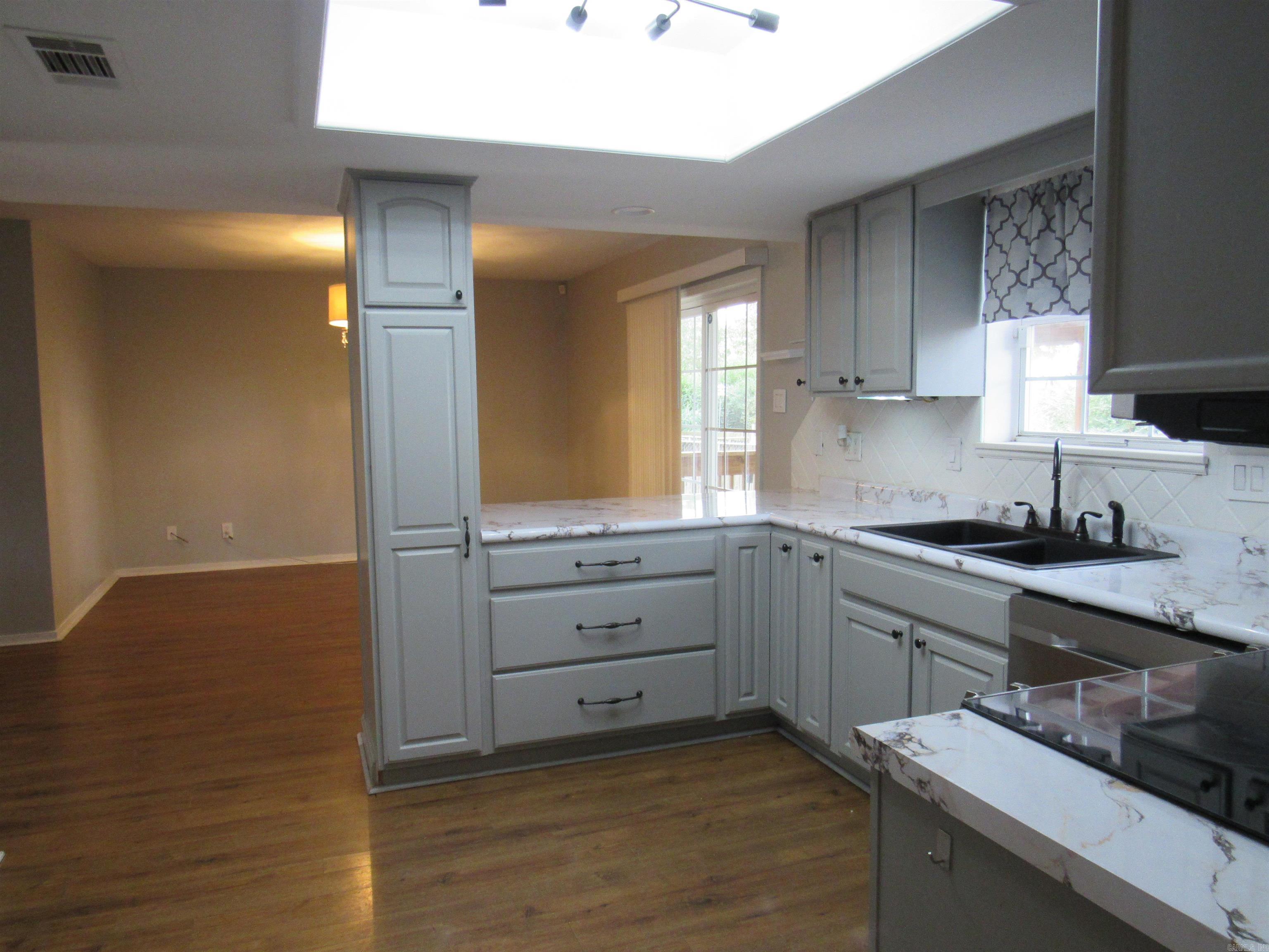 North Lake - Residential Lease