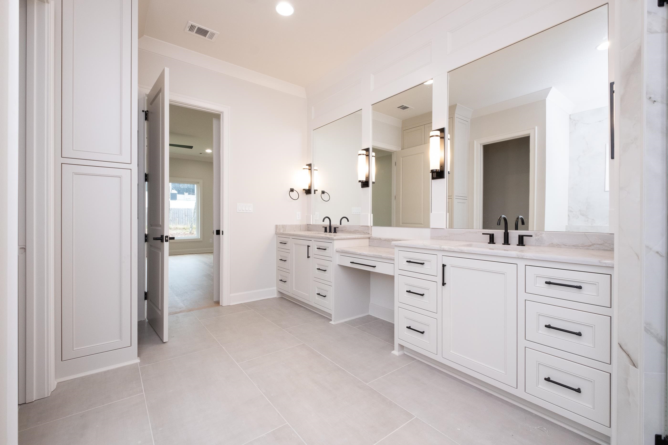 CHENAL VALLEY "FALSTONE COURT" - Residential