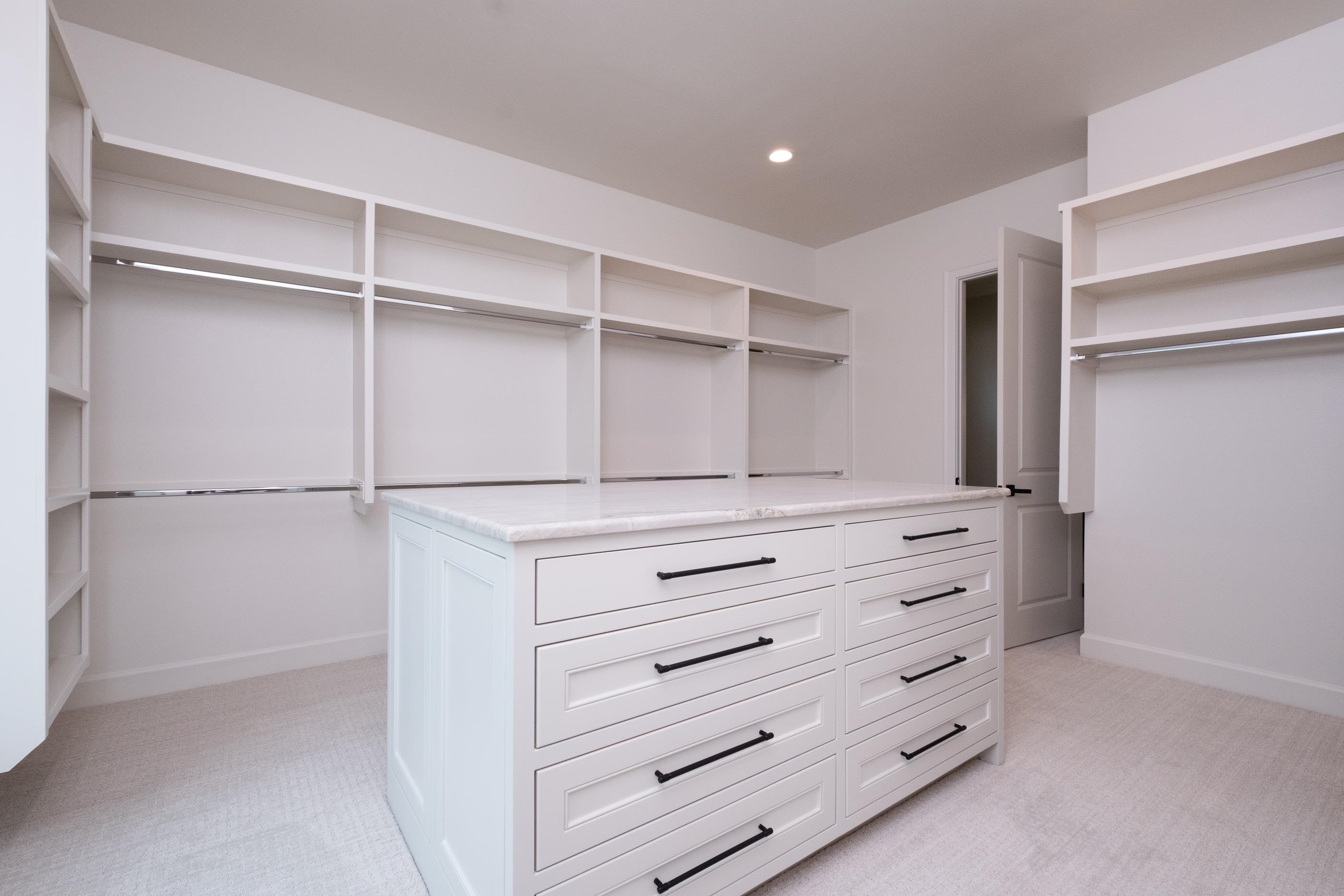 CHENAL VALLEY "FALSTONE COURT" - Residential