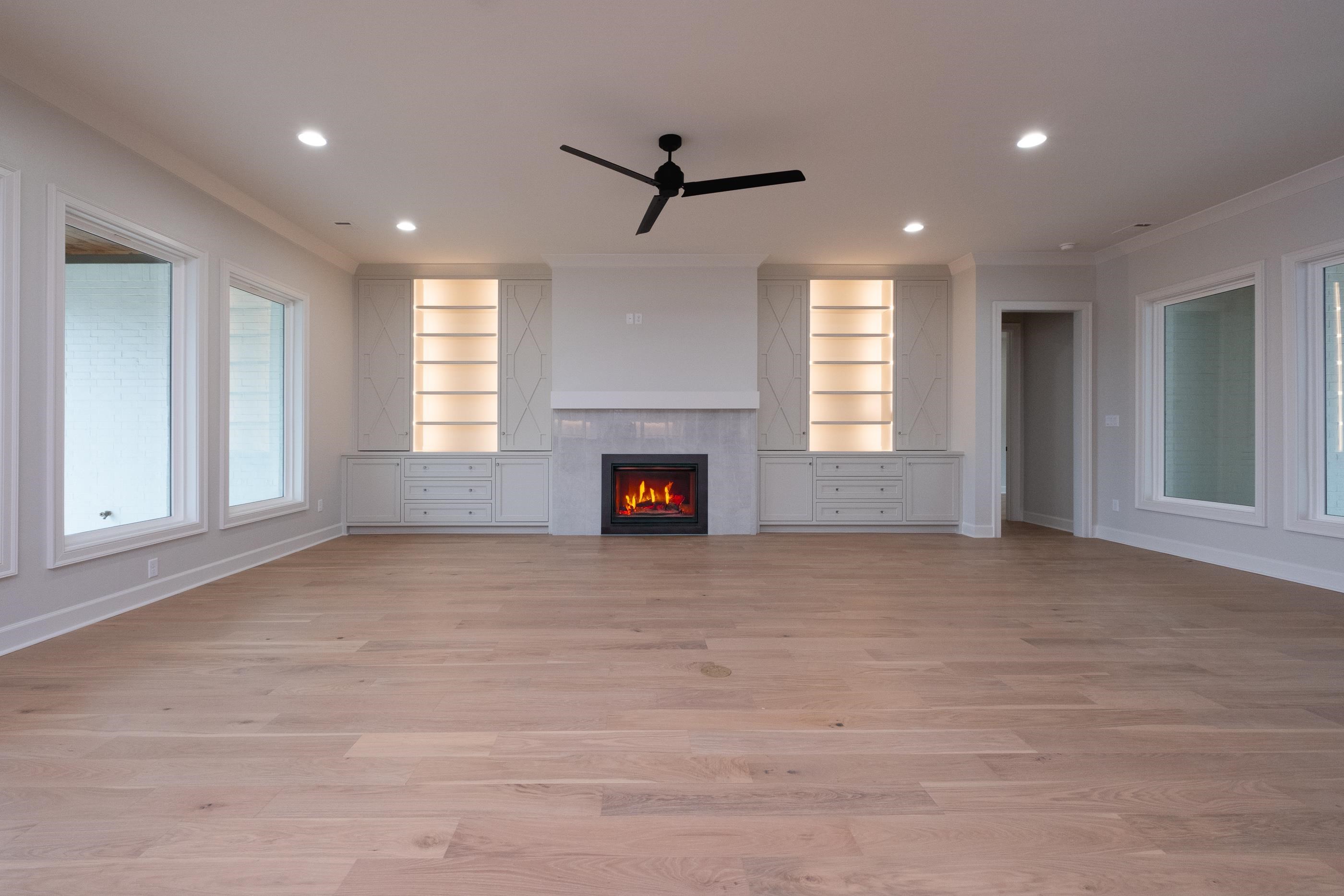 CHENAL VALLEY "FALSTONE COURT" - Residential