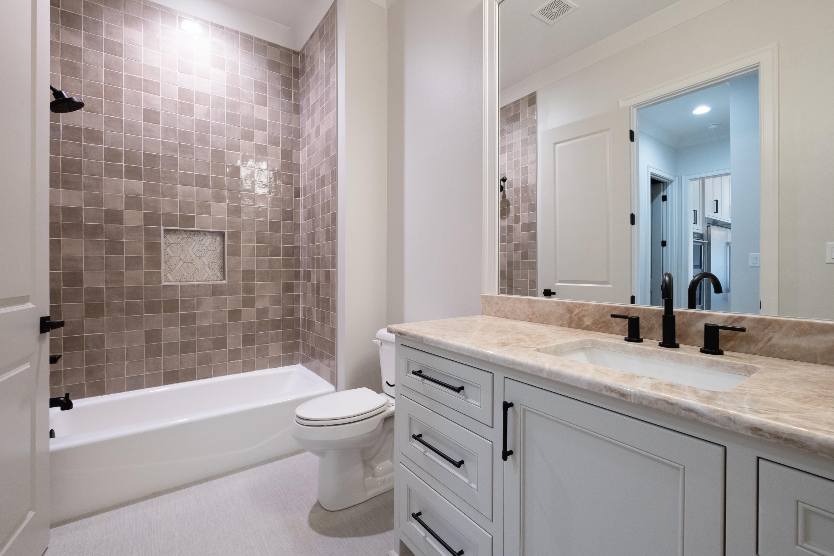 CHENAL VALLEY "FALSTONE COURT" - Residential