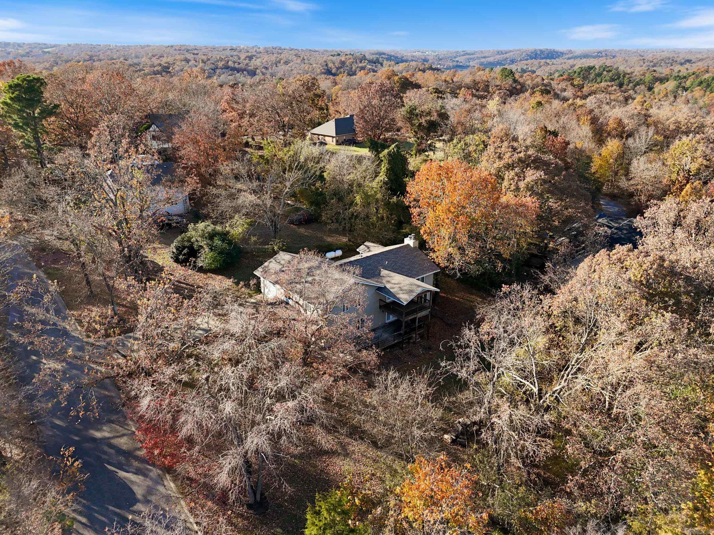 CENTER RIDGE - Residential