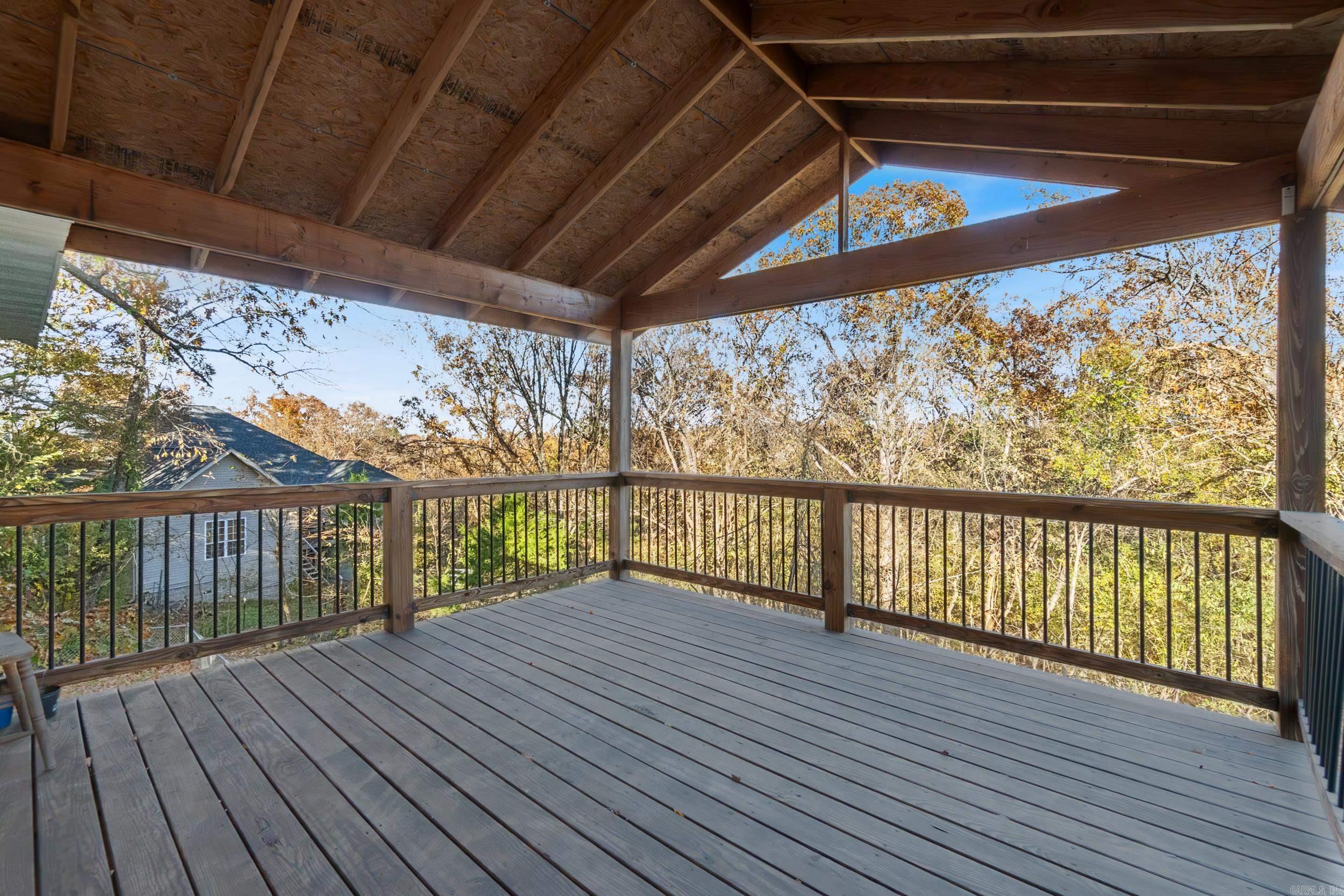 CENTER RIDGE - Residential