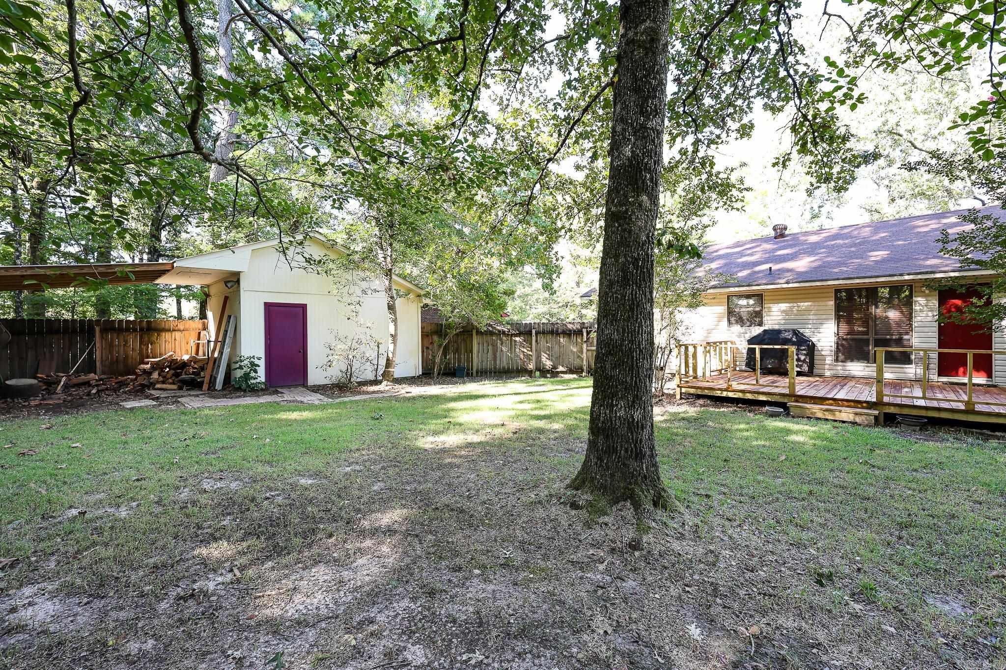 OAK MANOR - Residential