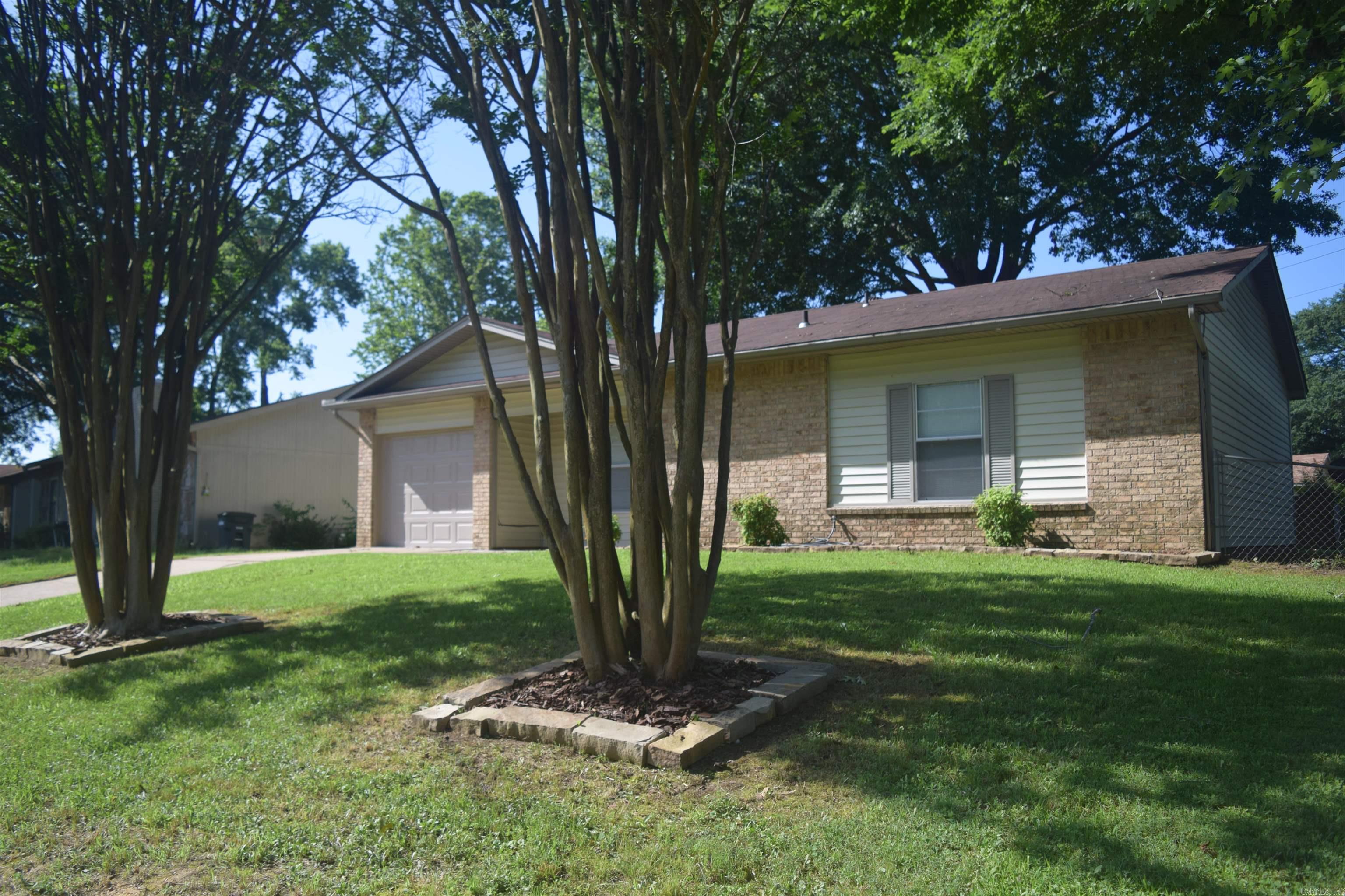 THE MEADOWS - Residential