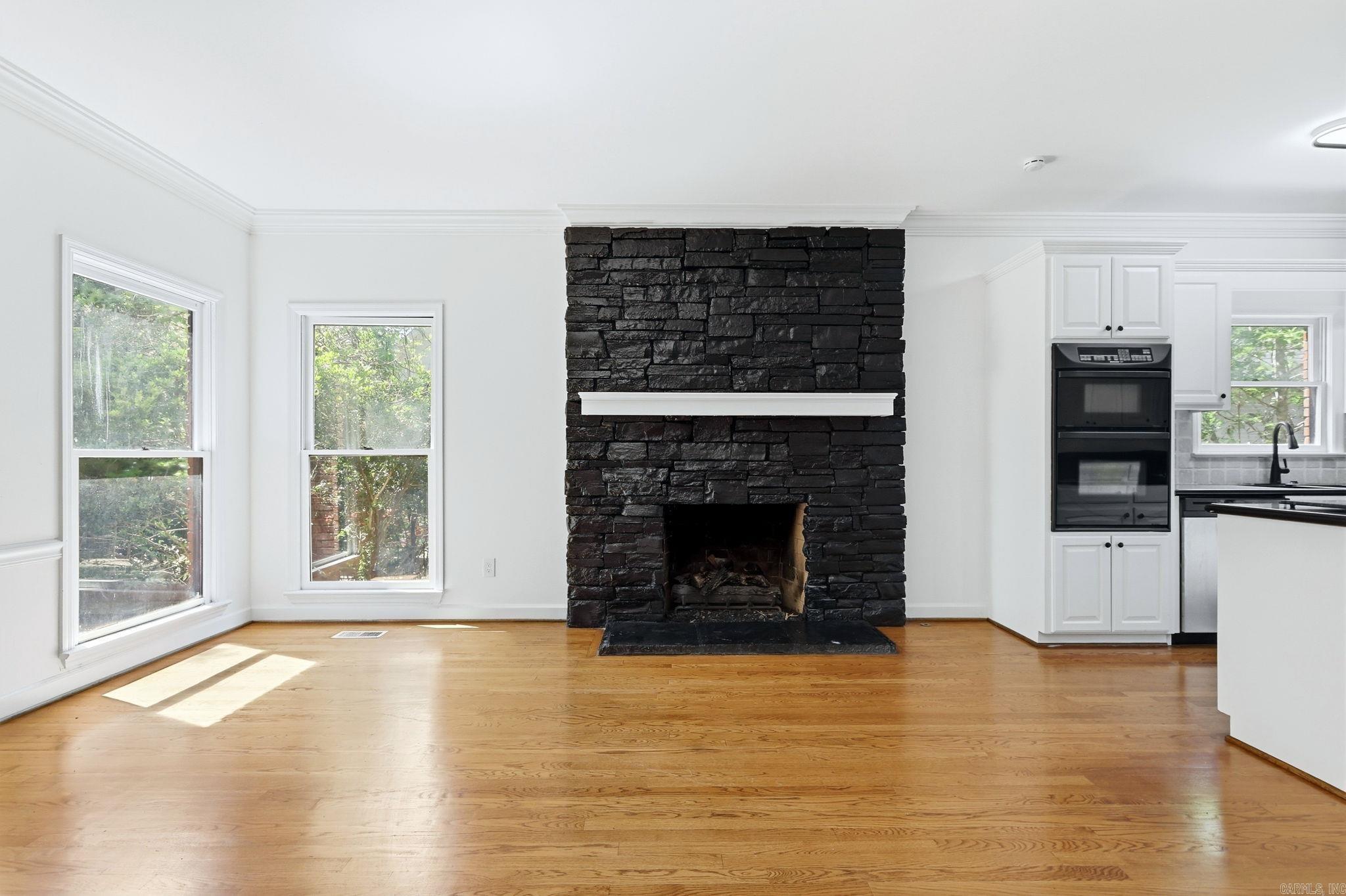 PLEASANT VALLEY ESTATES - Residential