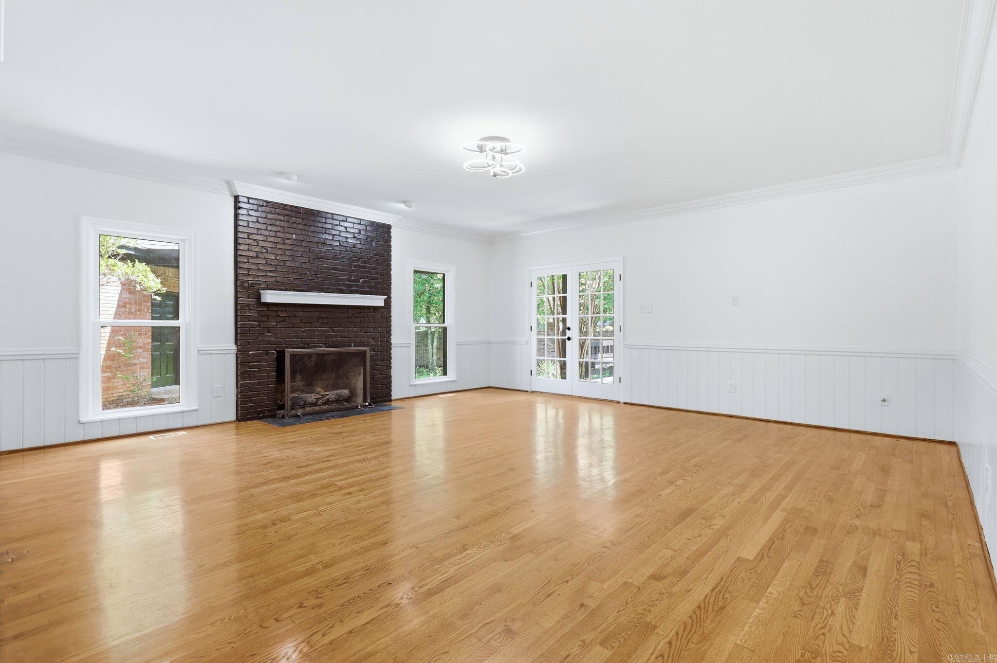PLEASANT VALLEY ESTATES - Residential