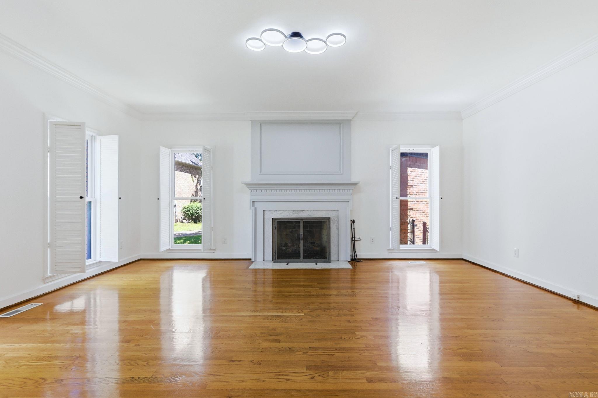 PLEASANT VALLEY ESTATES - Residential