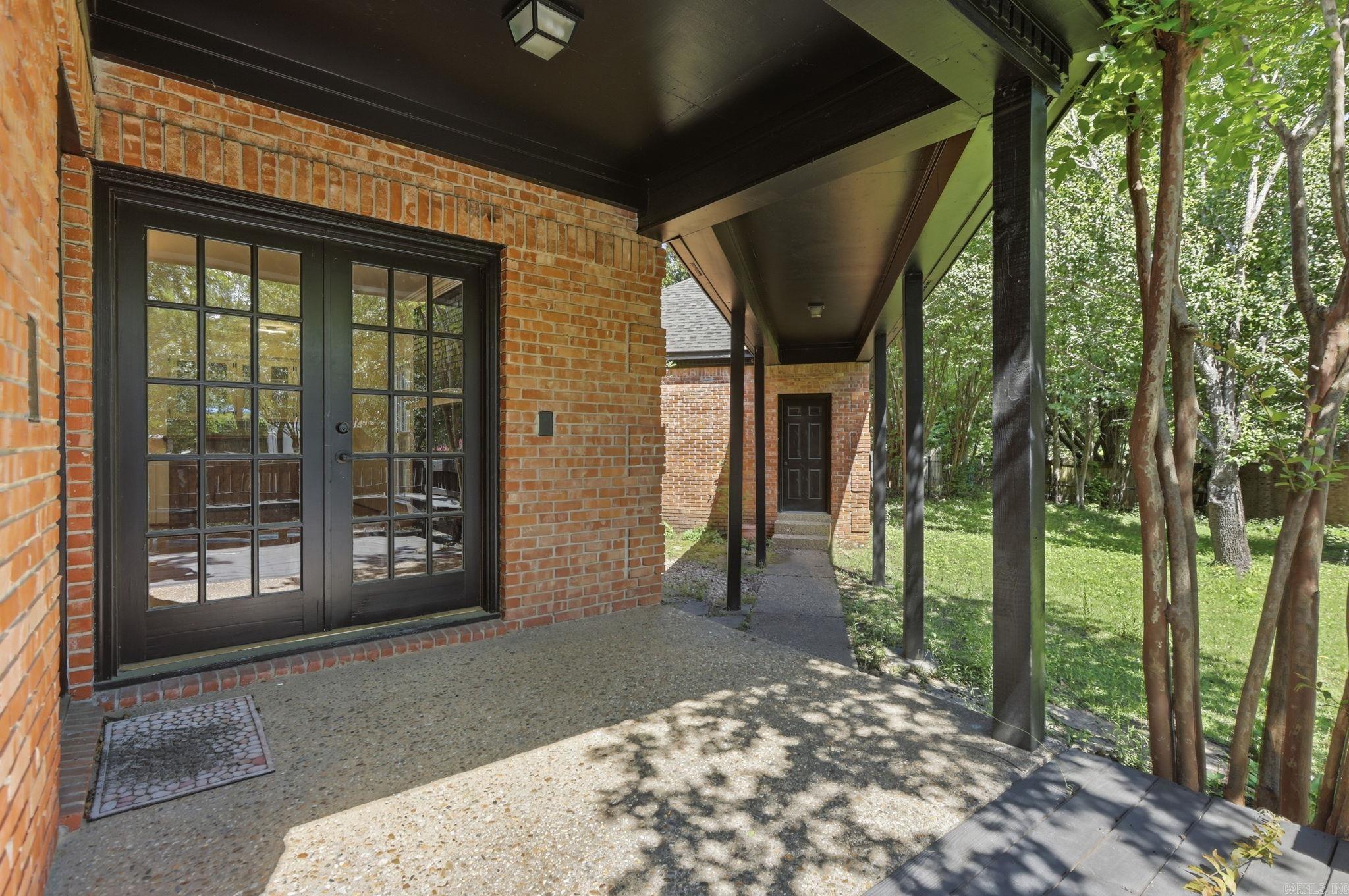 PLEASANT VALLEY ESTATES - Residential