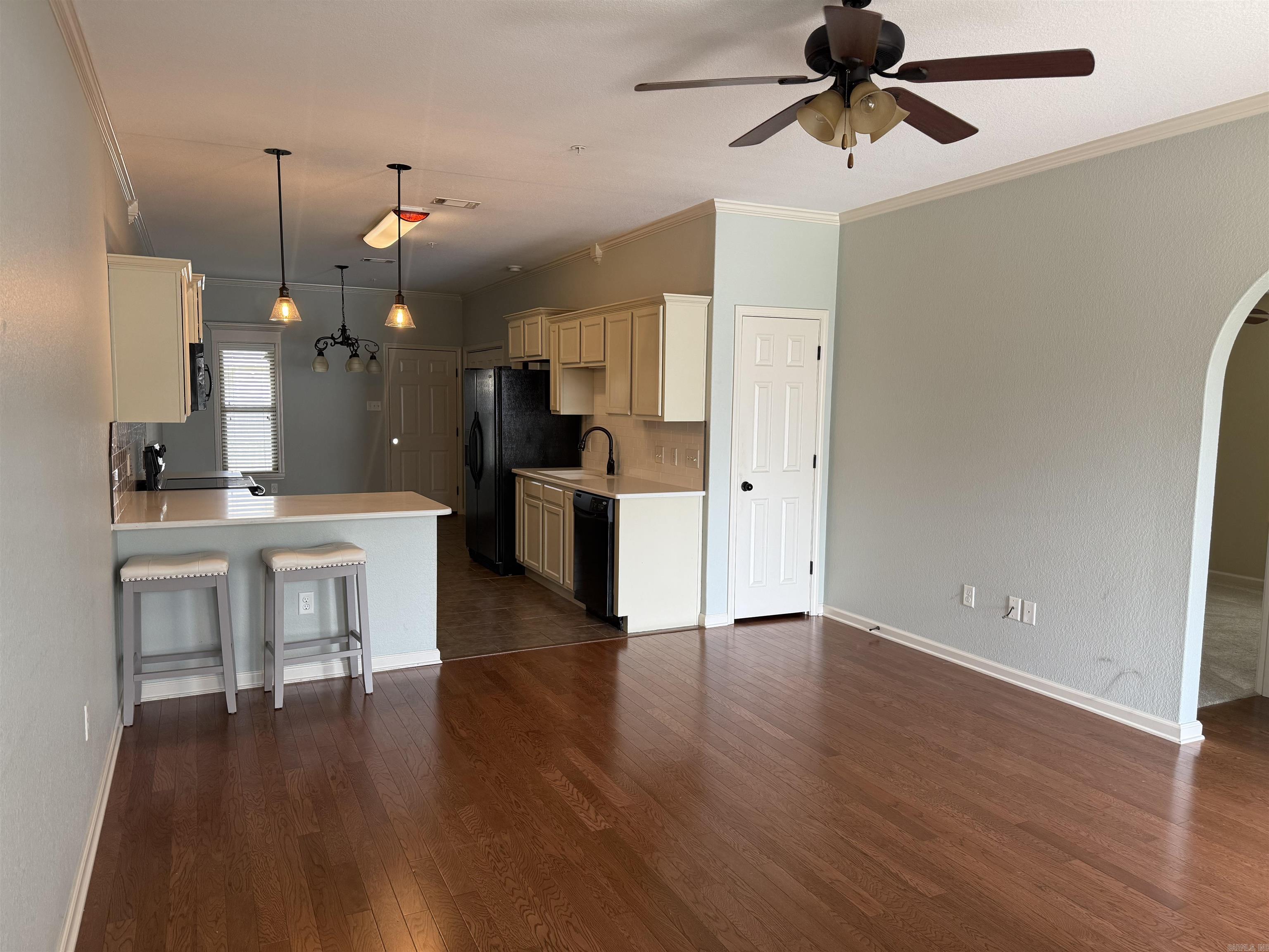 CROSSING ON THE GREEN P.U.D. - Residential