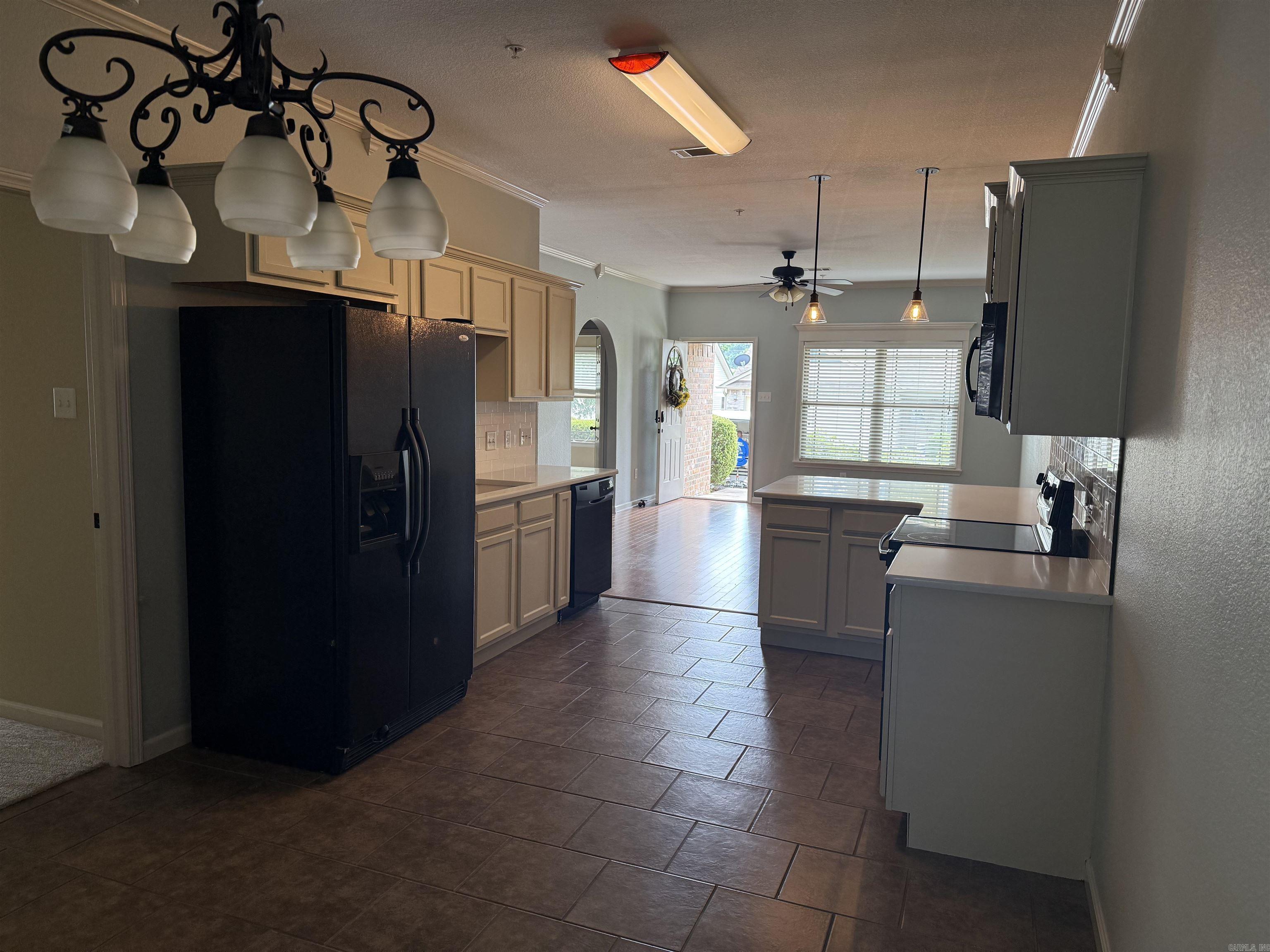 CROSSING ON THE GREEN P.U.D. - Residential