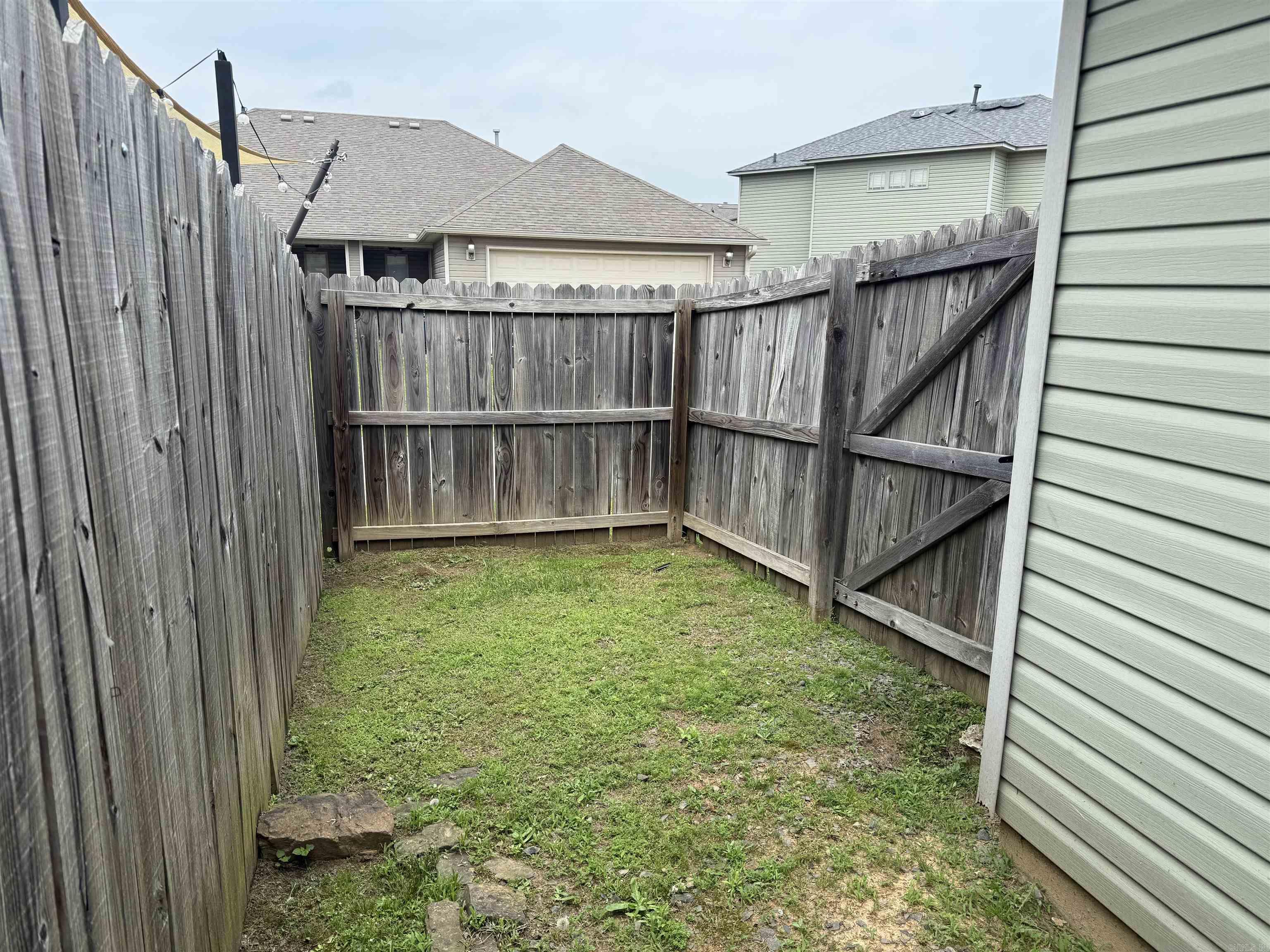 CROSSING ON THE GREEN P.U.D. - Residential