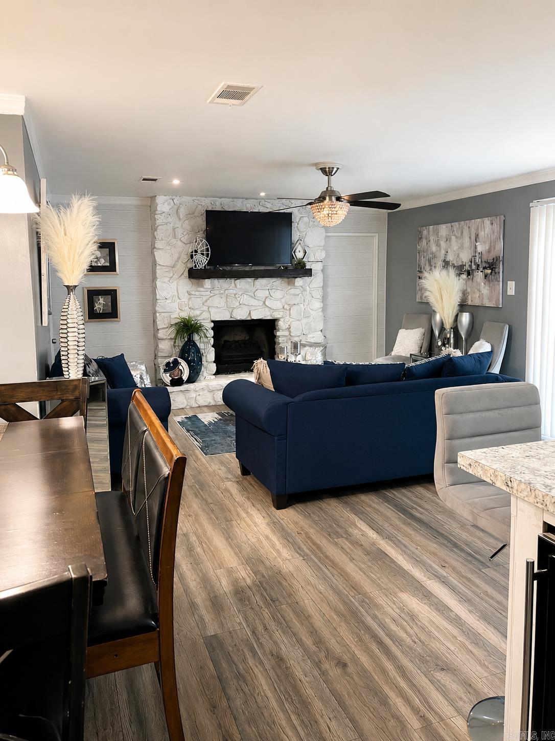 BRANCHWOOD - Residential