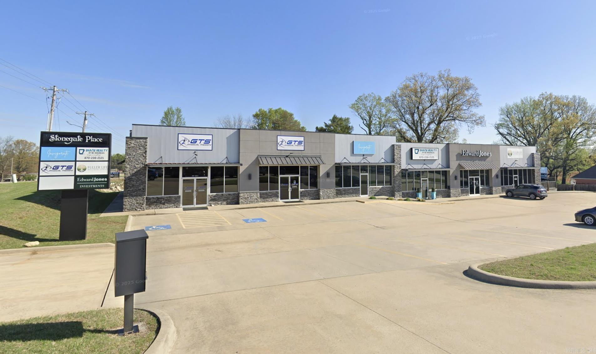 Carriage Hill - Commercial Sale