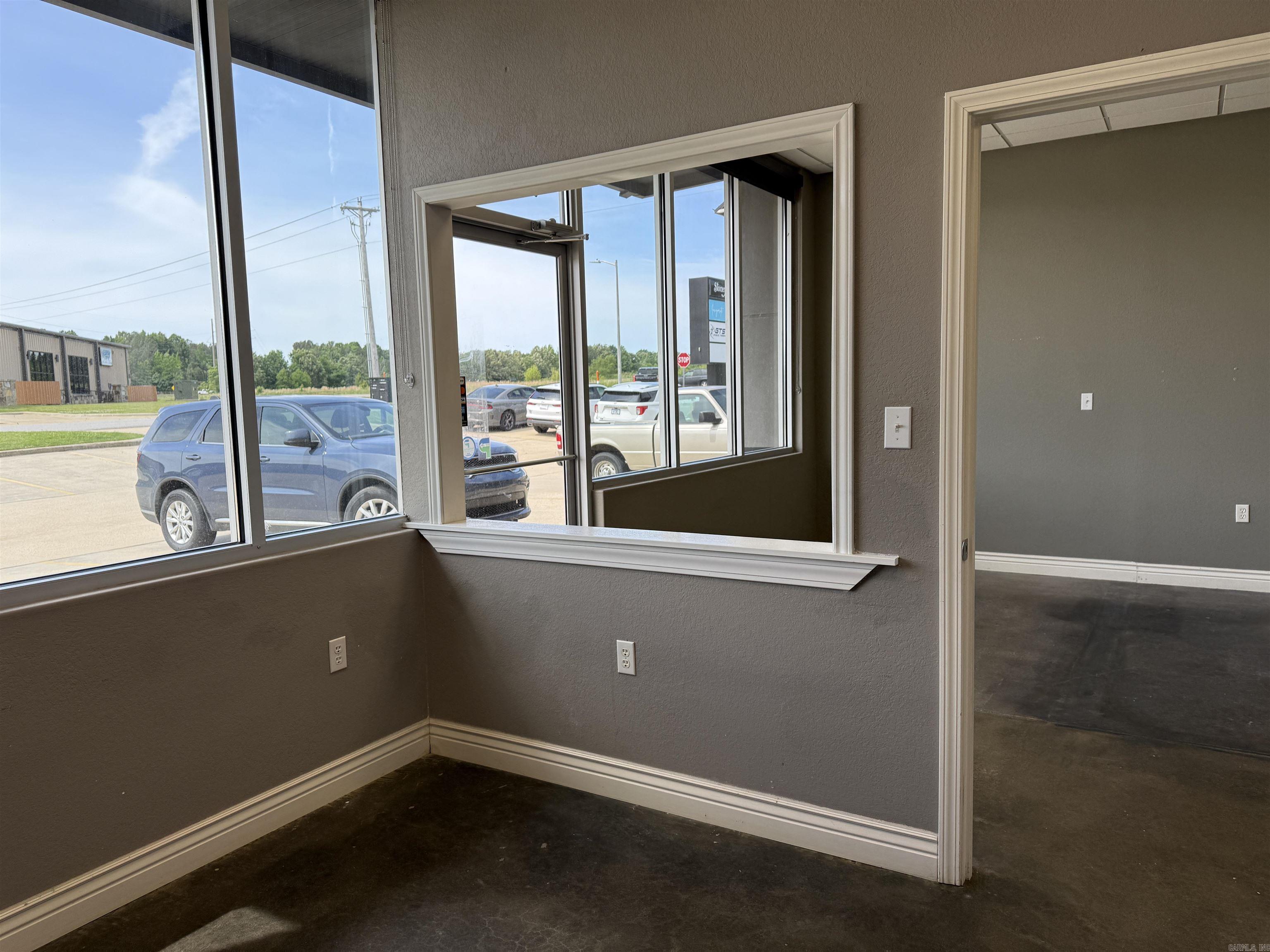 Carriage Hill - Commercial Sale