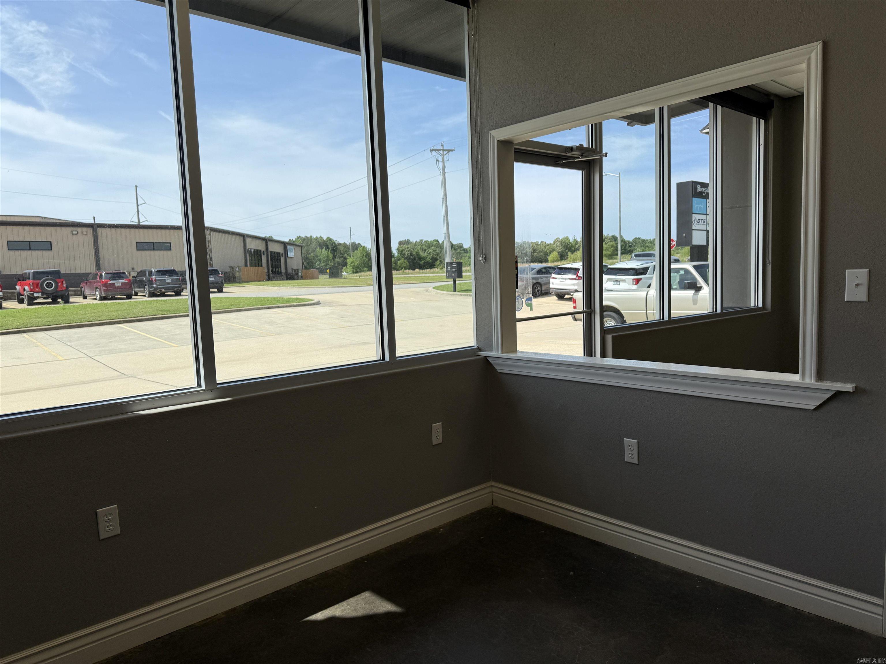 Carriage Hill - Commercial Sale
