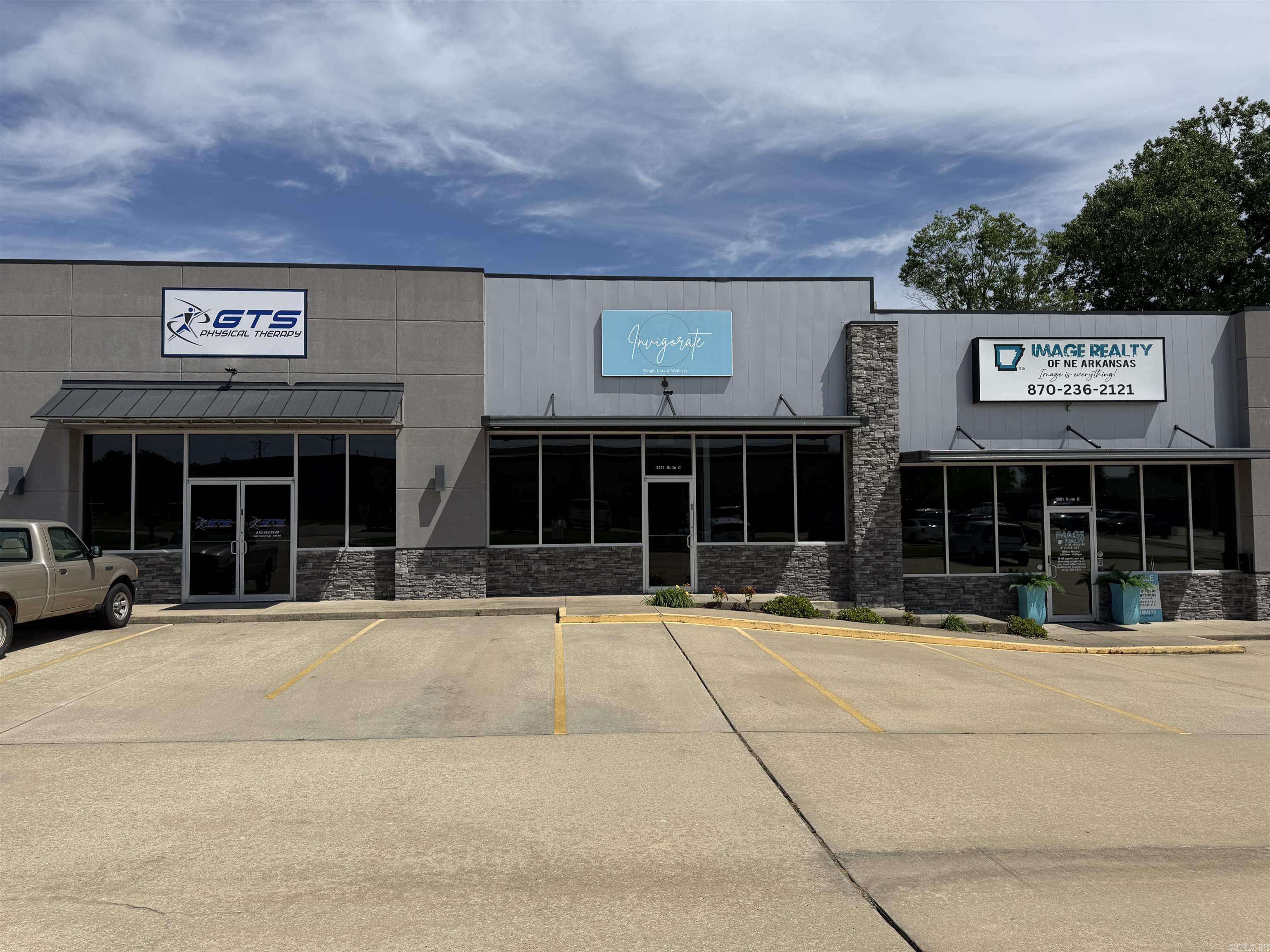 Carriage Hill - Commercial Sale