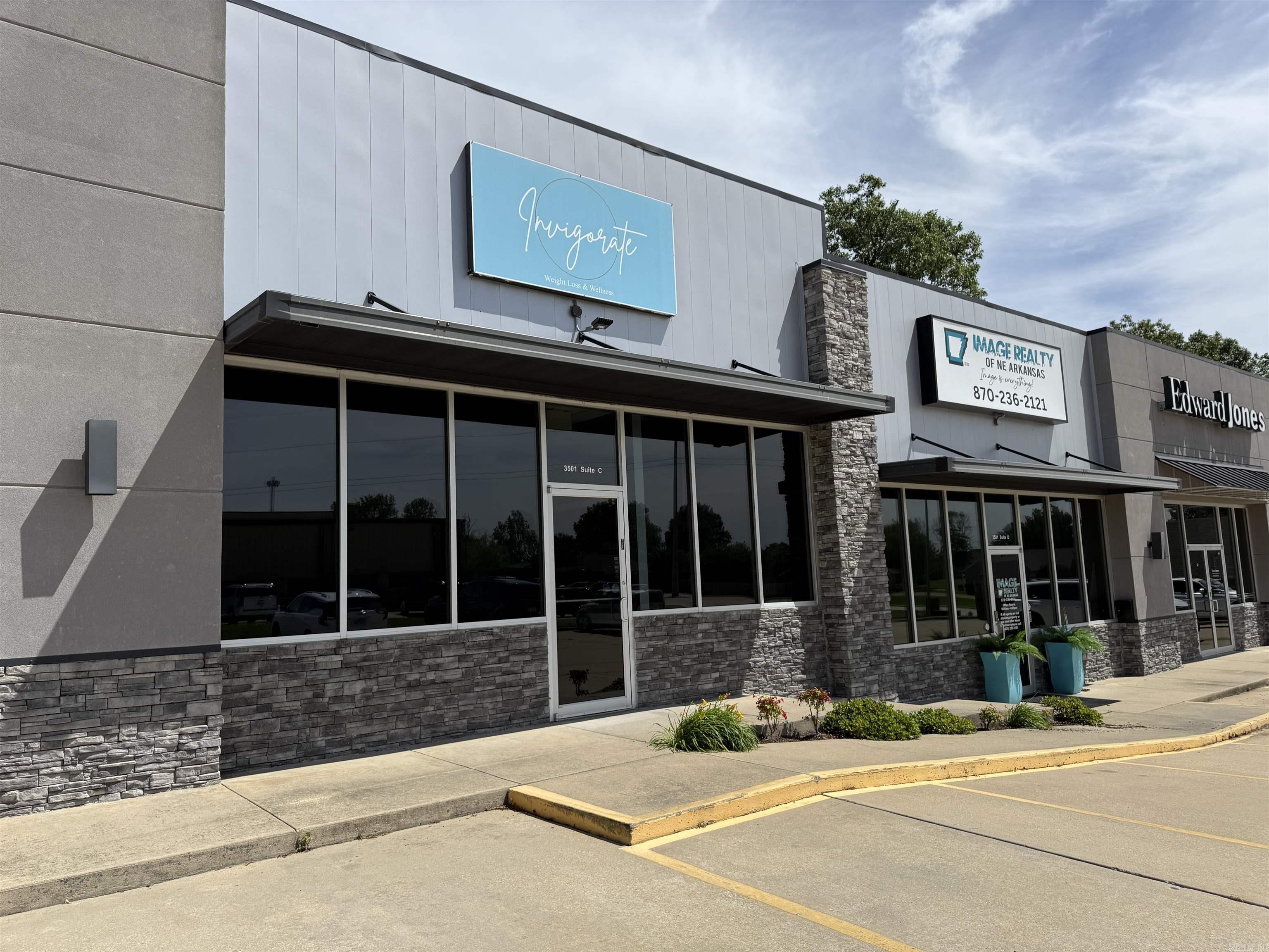 Carriage Hill - Commercial Sale