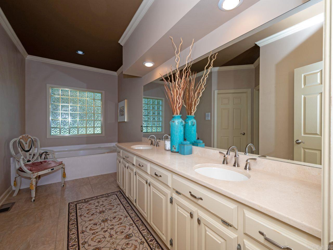 CHENAL VALLEY LAMARCHE PLACE NBH - Residential