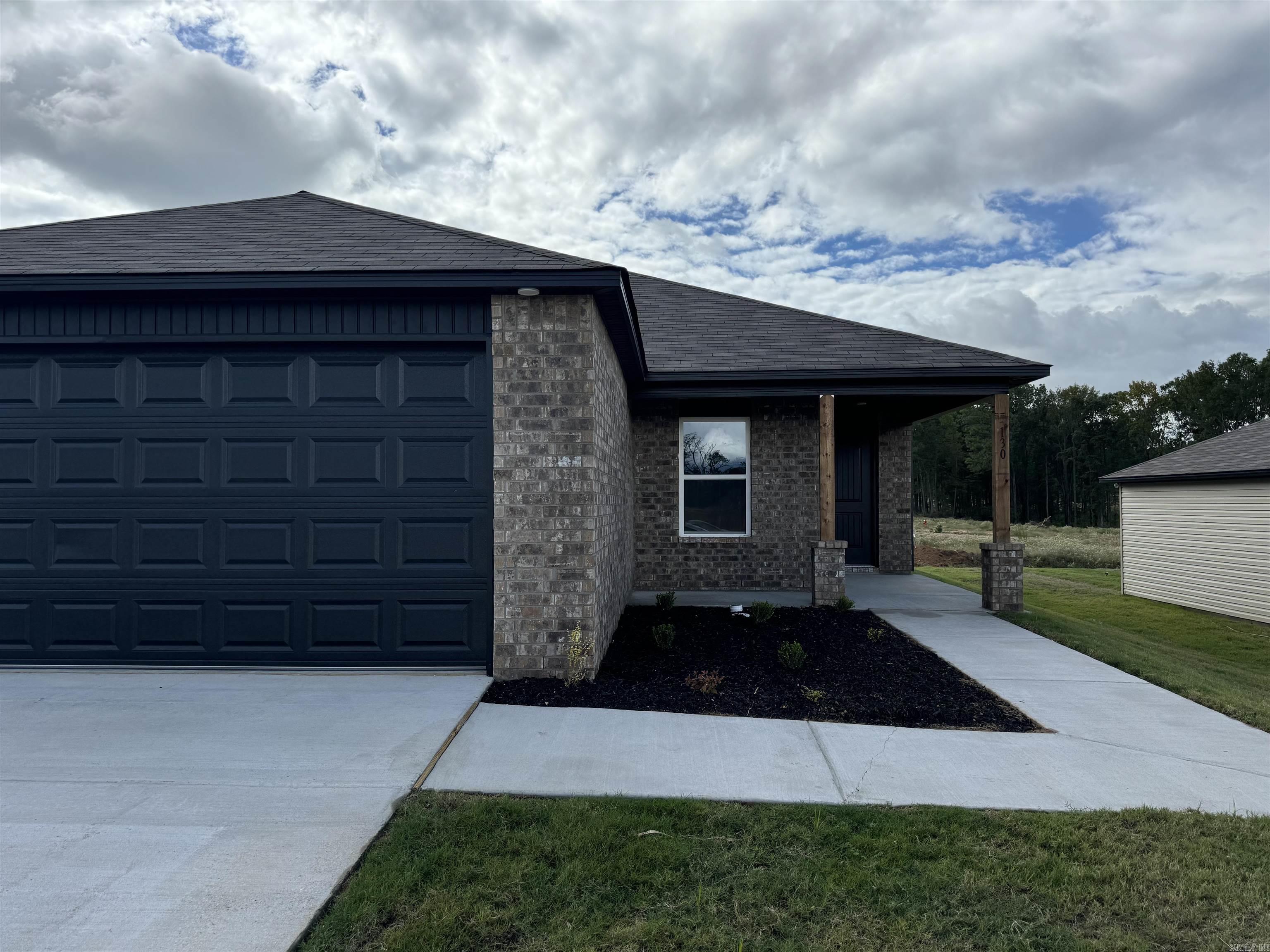 STAGECOACH MEADOWS - Residential