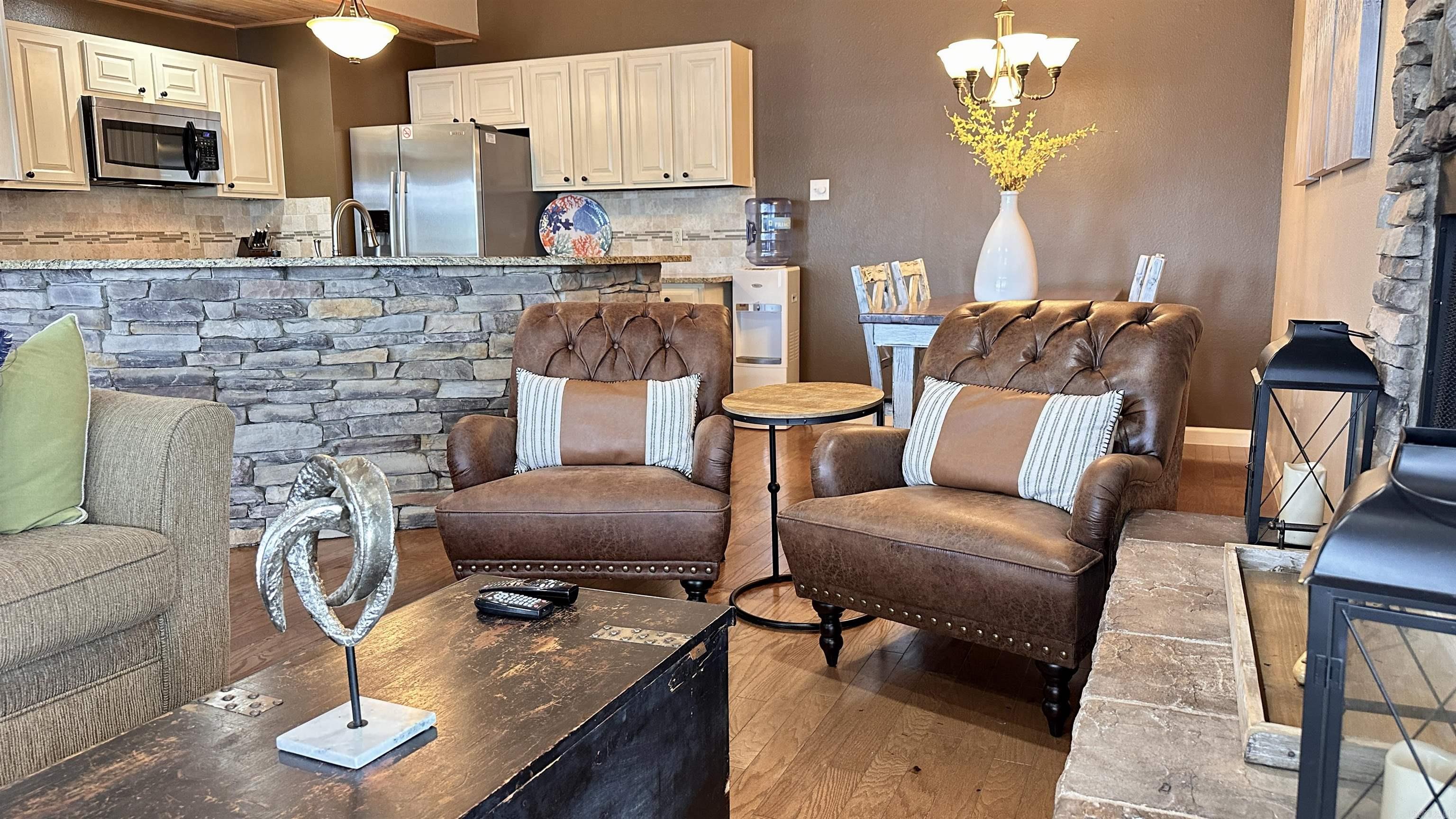 LAKE PORT HPR - Residential