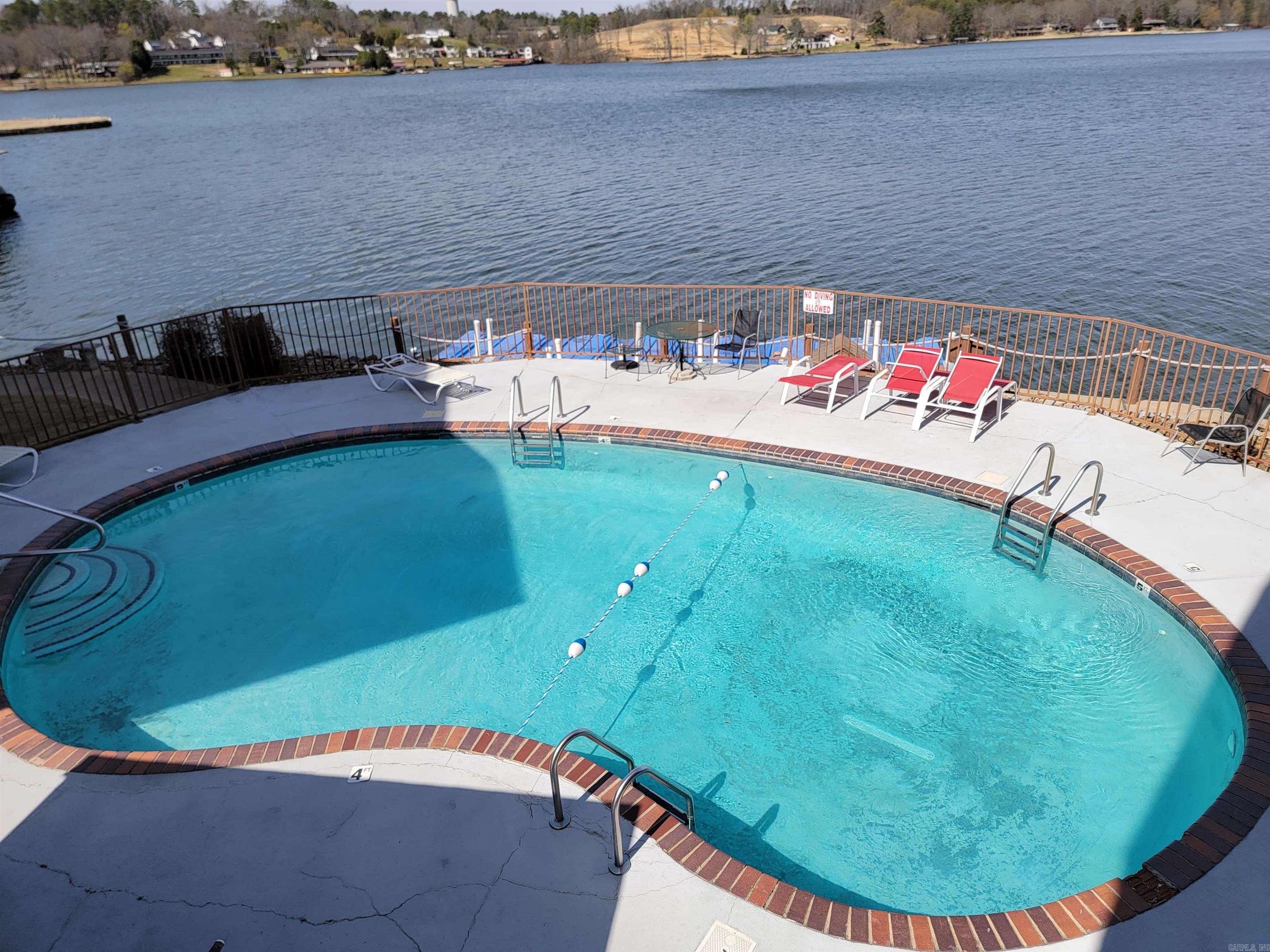LAKE PORT HPR - Residential