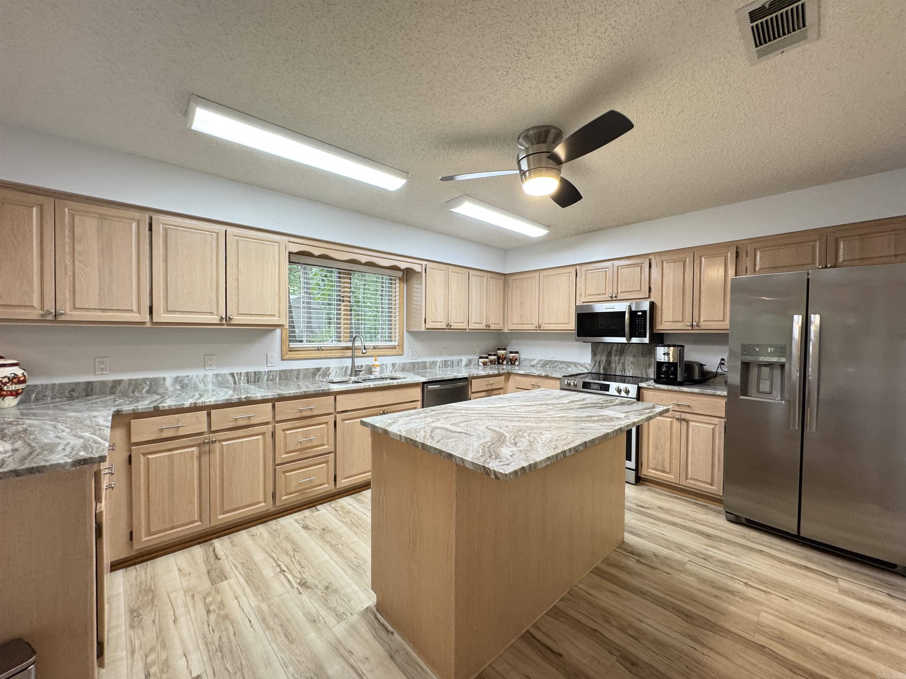 Villa Alegre - Residential