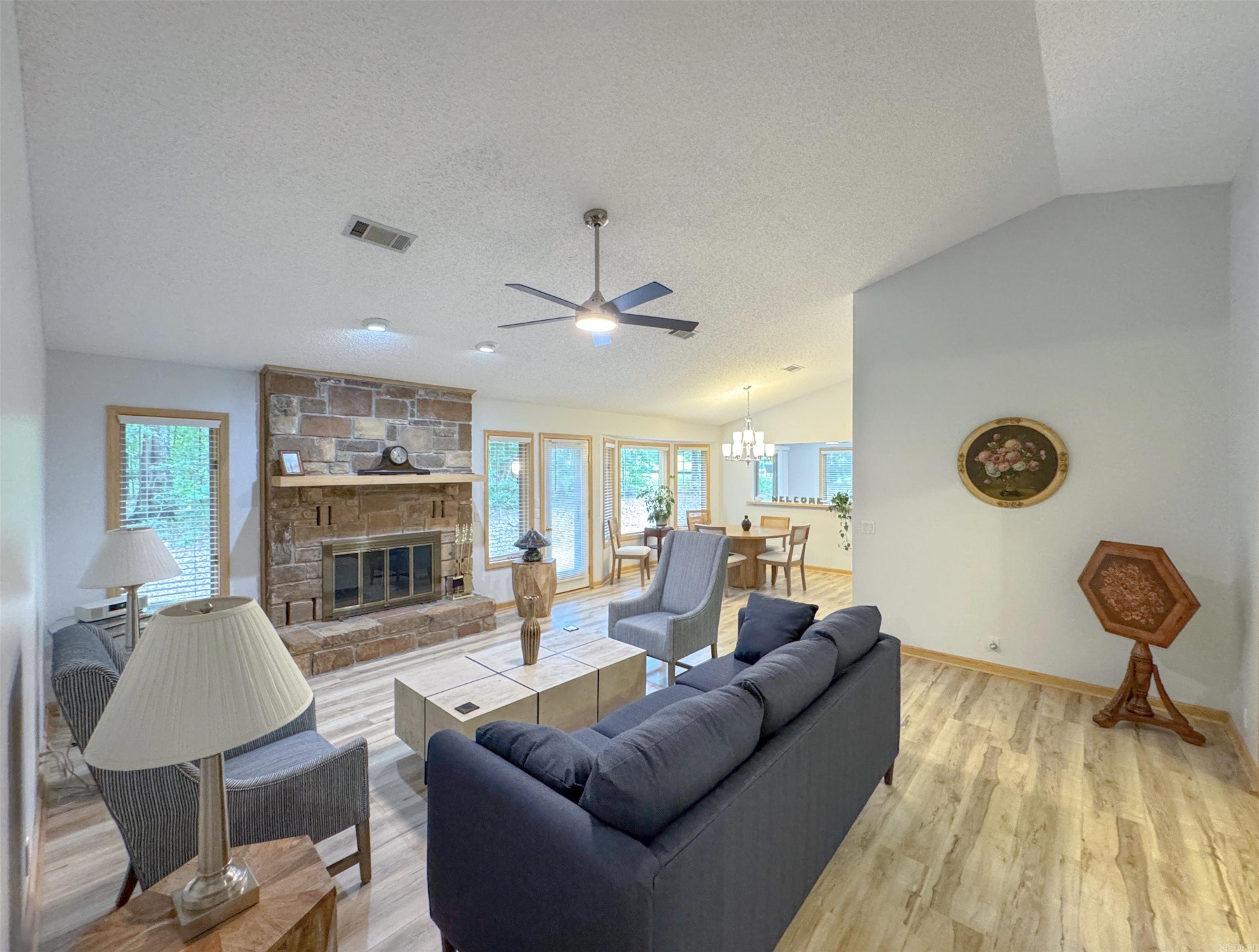 Villa Alegre - Residential