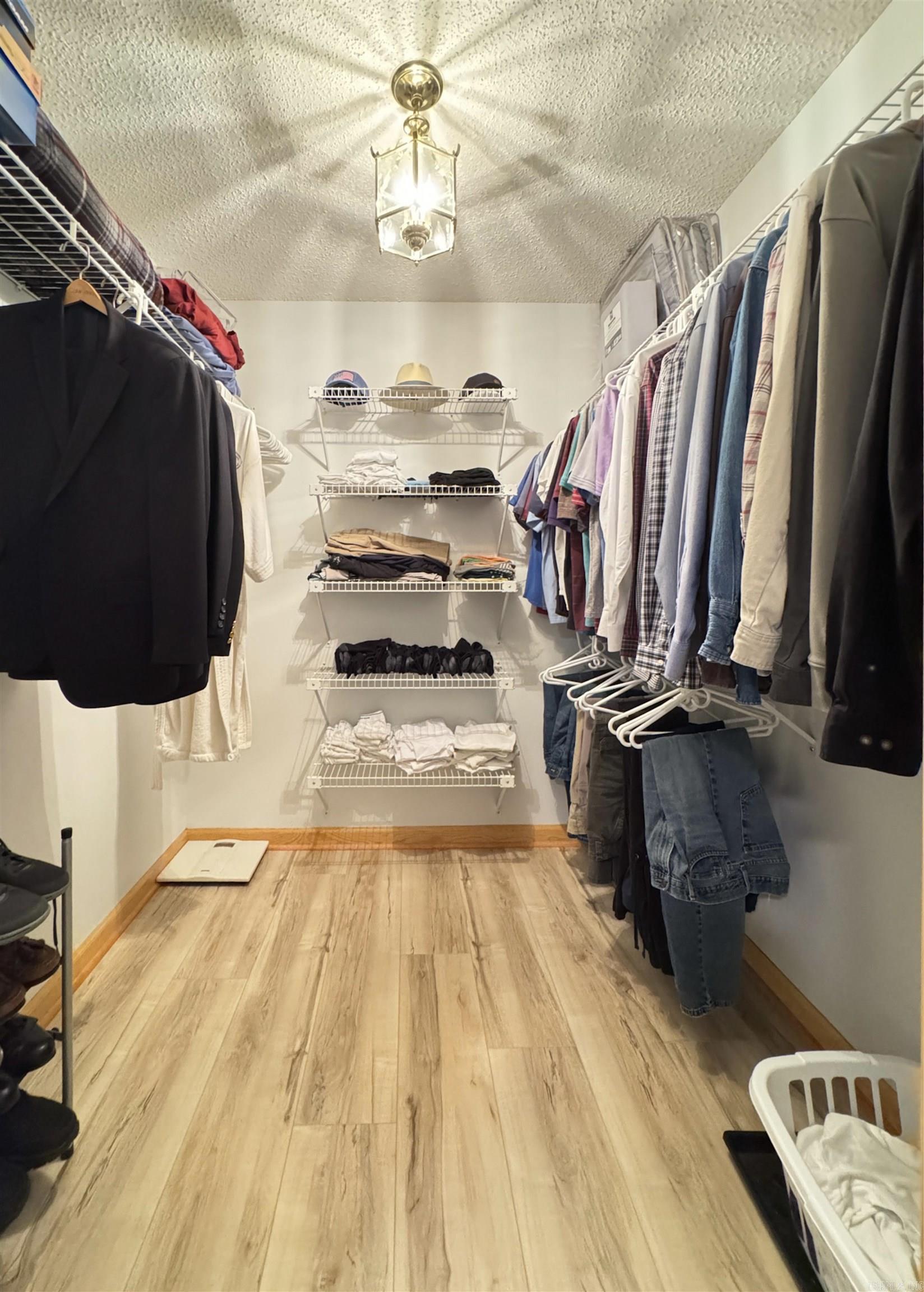 Villa Alegre - Residential