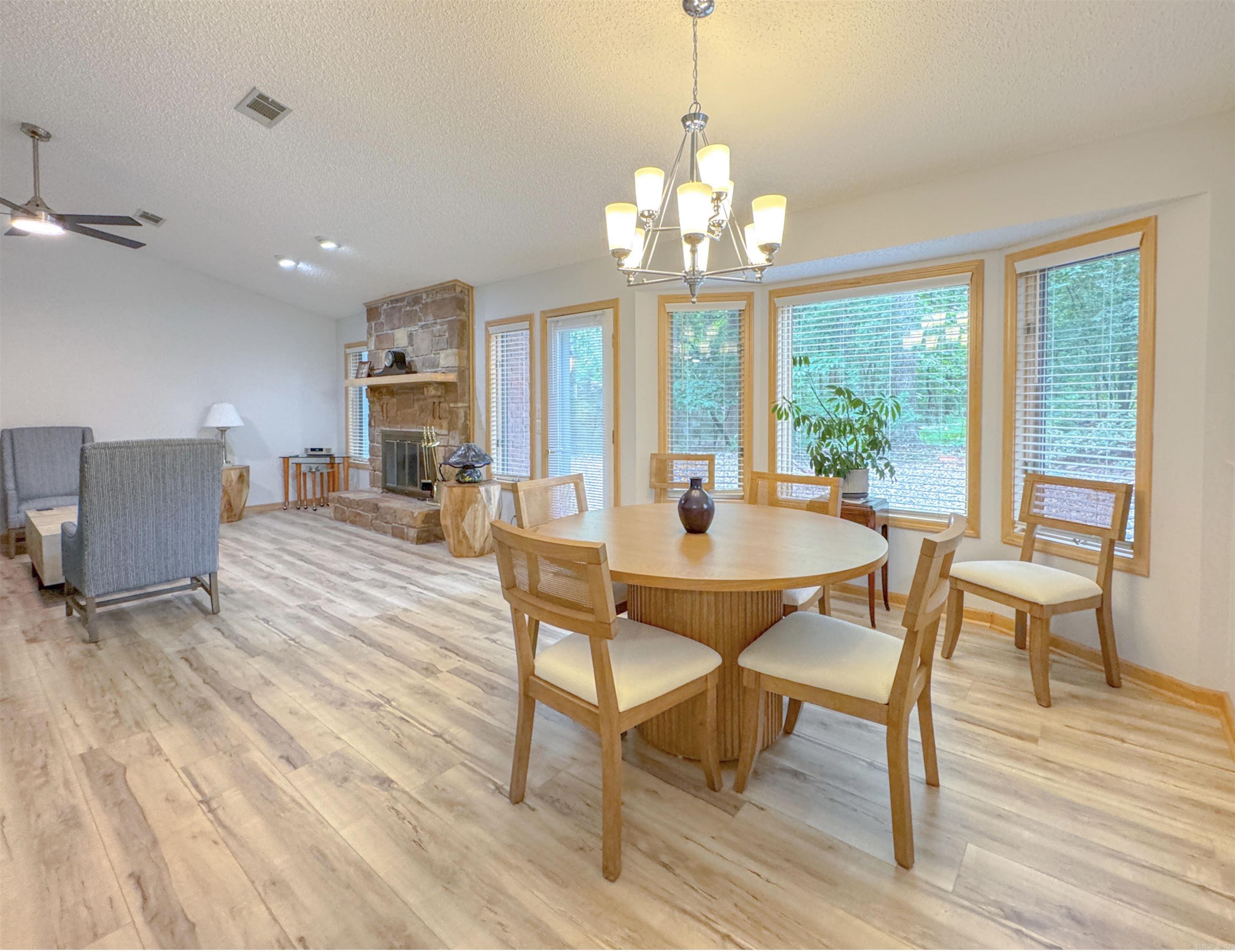 Villa Alegre - Residential