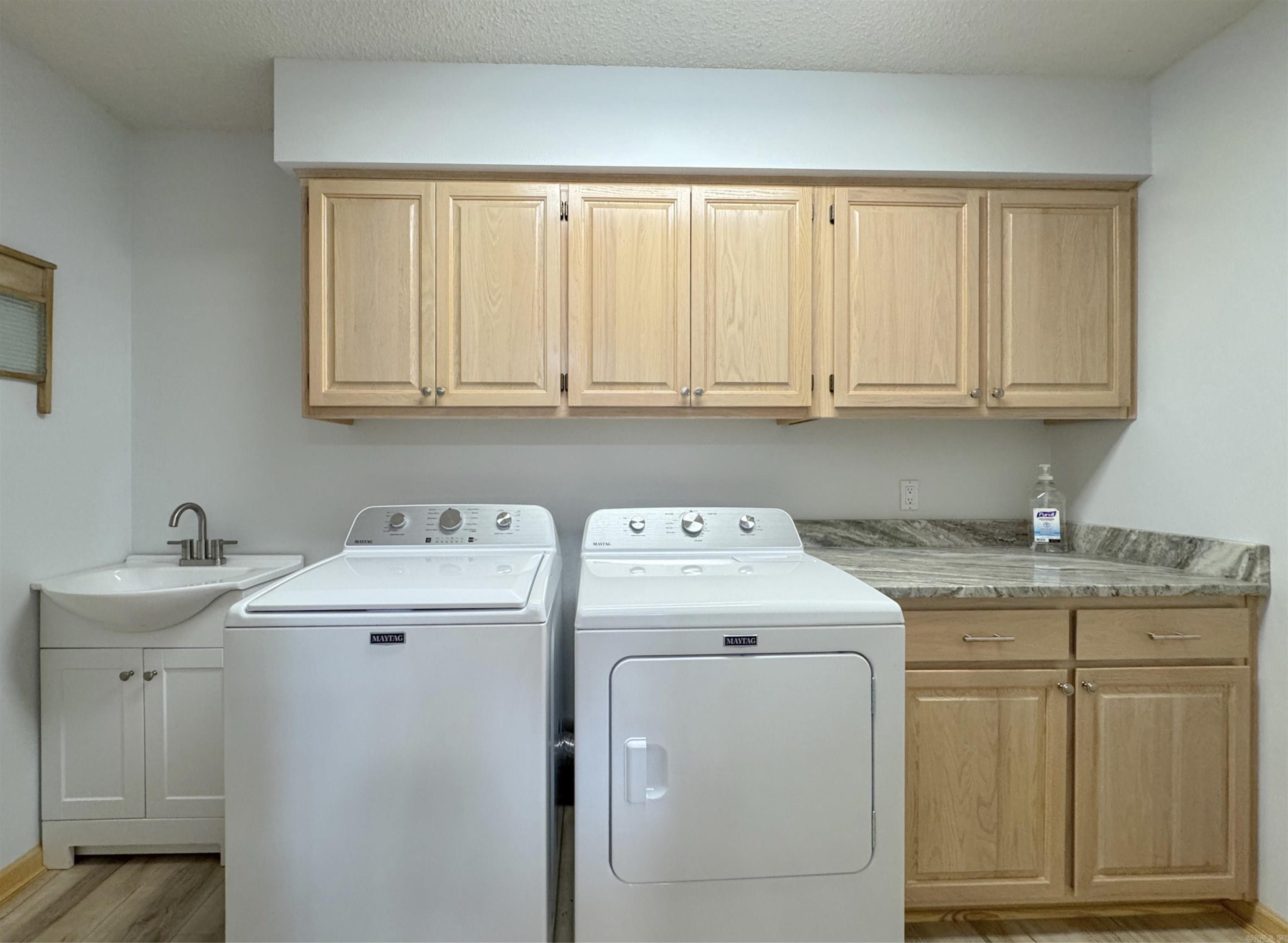 Villa Alegre - Residential