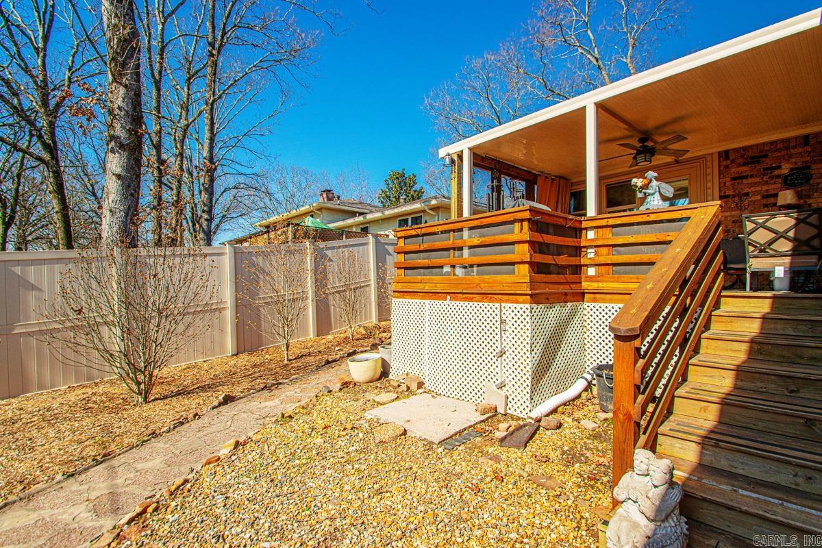 COUNTRY CLUB PARK - Residential