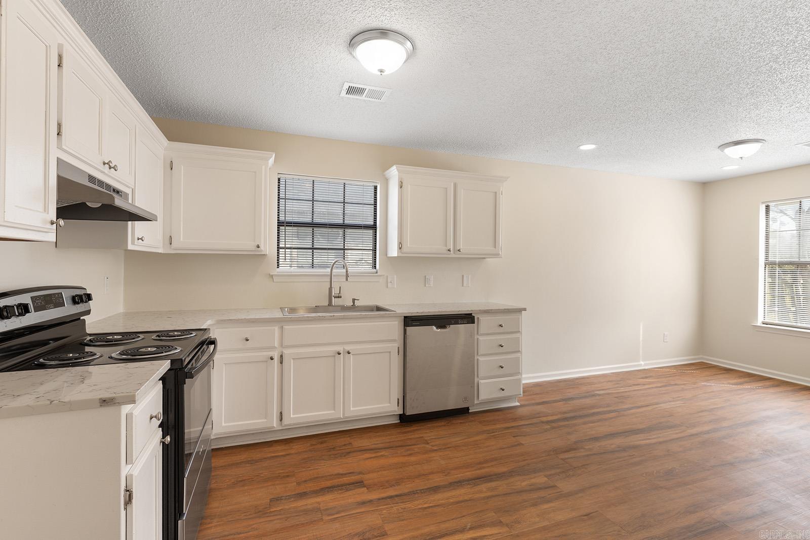 Original Town of Bryant - Residential Lease