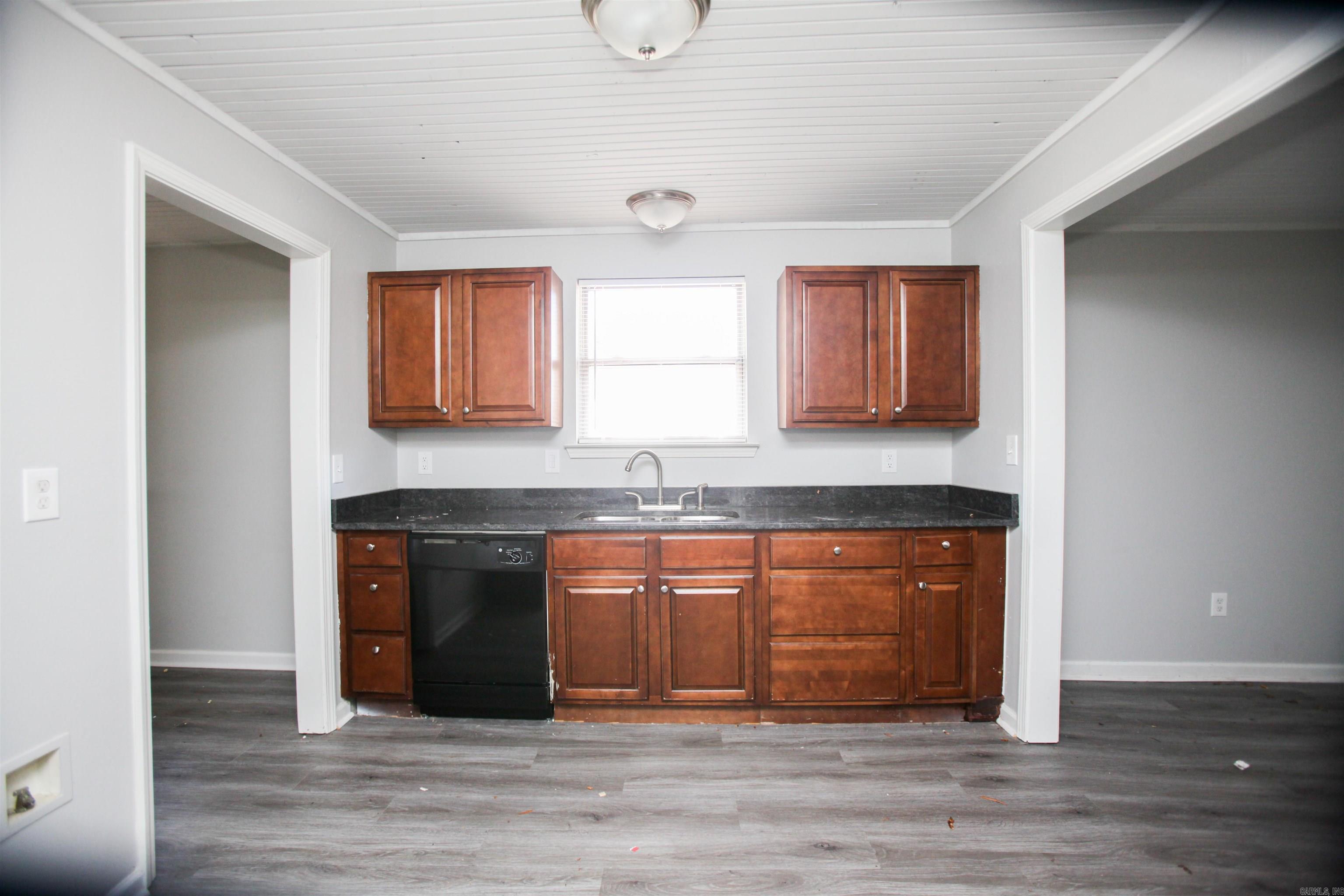 Missouri Pacific - Residential Lease