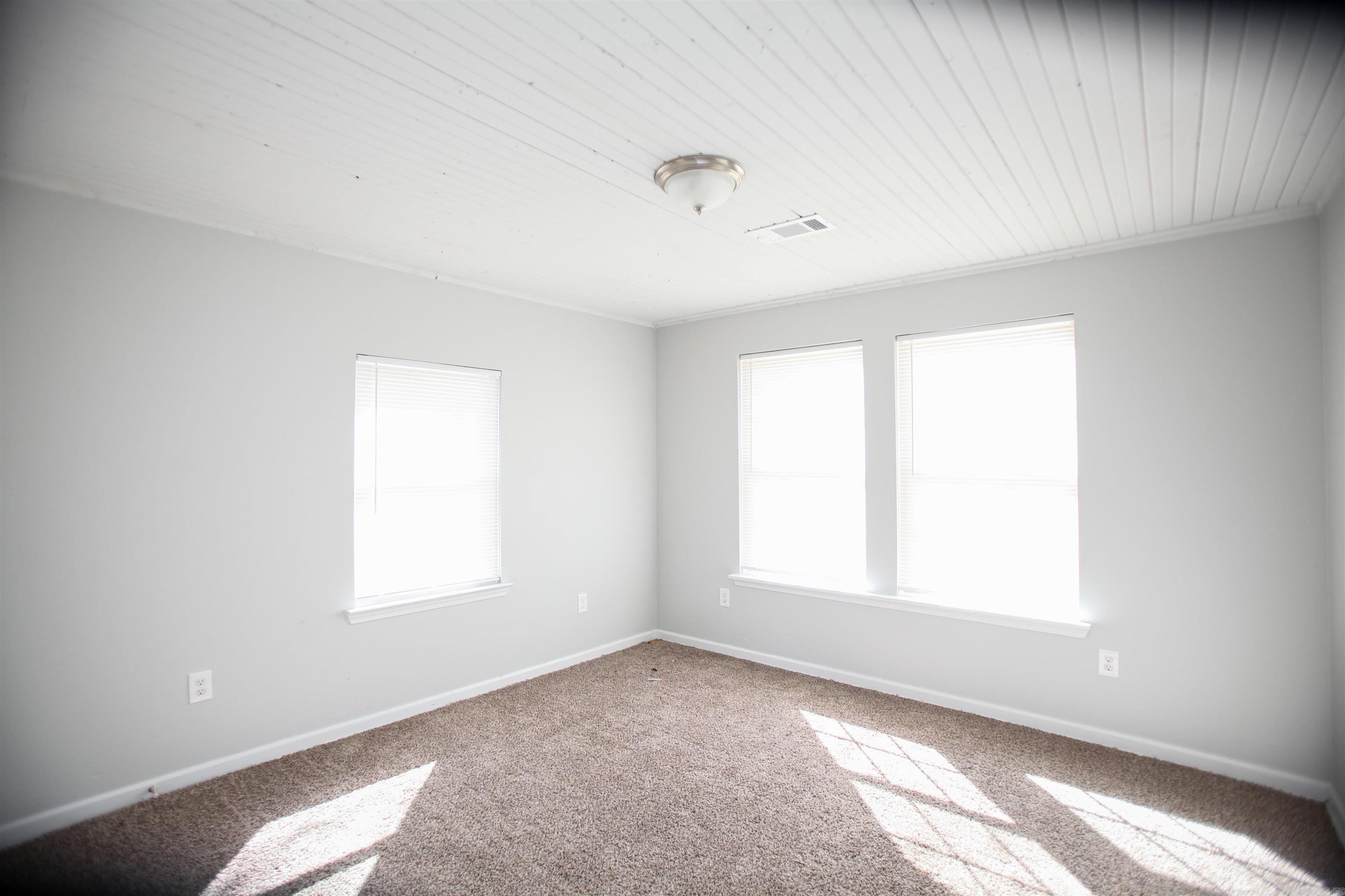 Missouri Pacific - Residential Lease