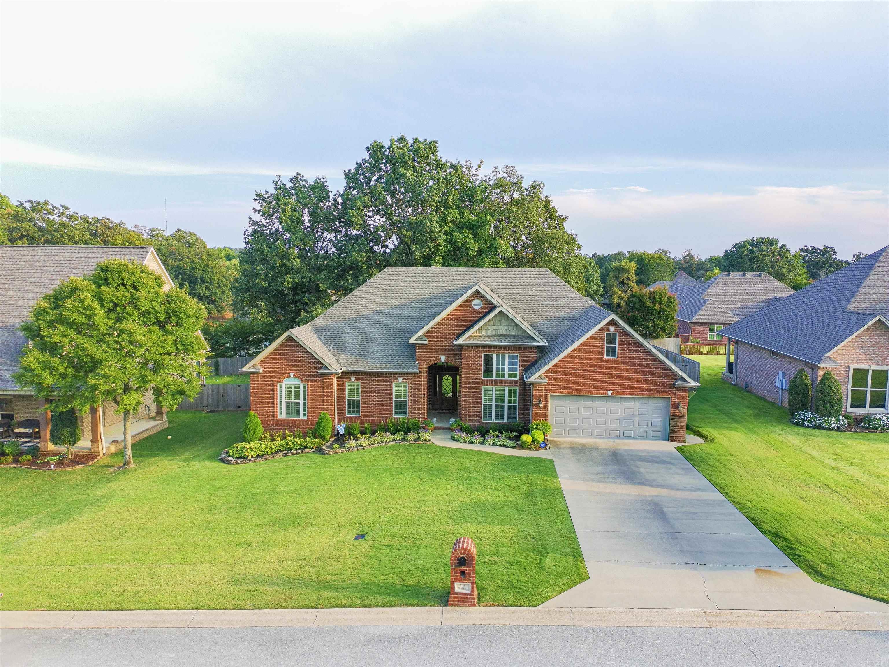 BARRINGTON PARK - Residential