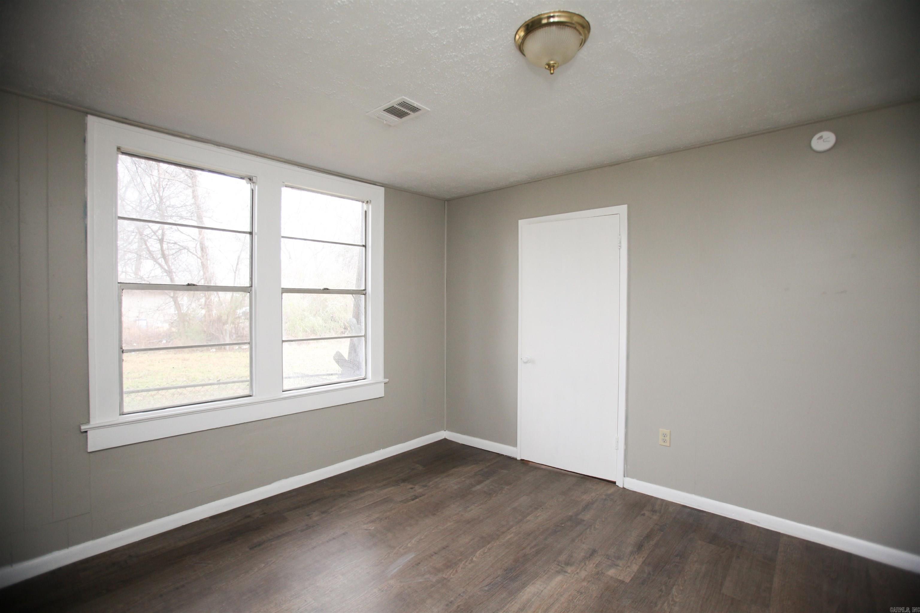 Vestals - Residential Lease