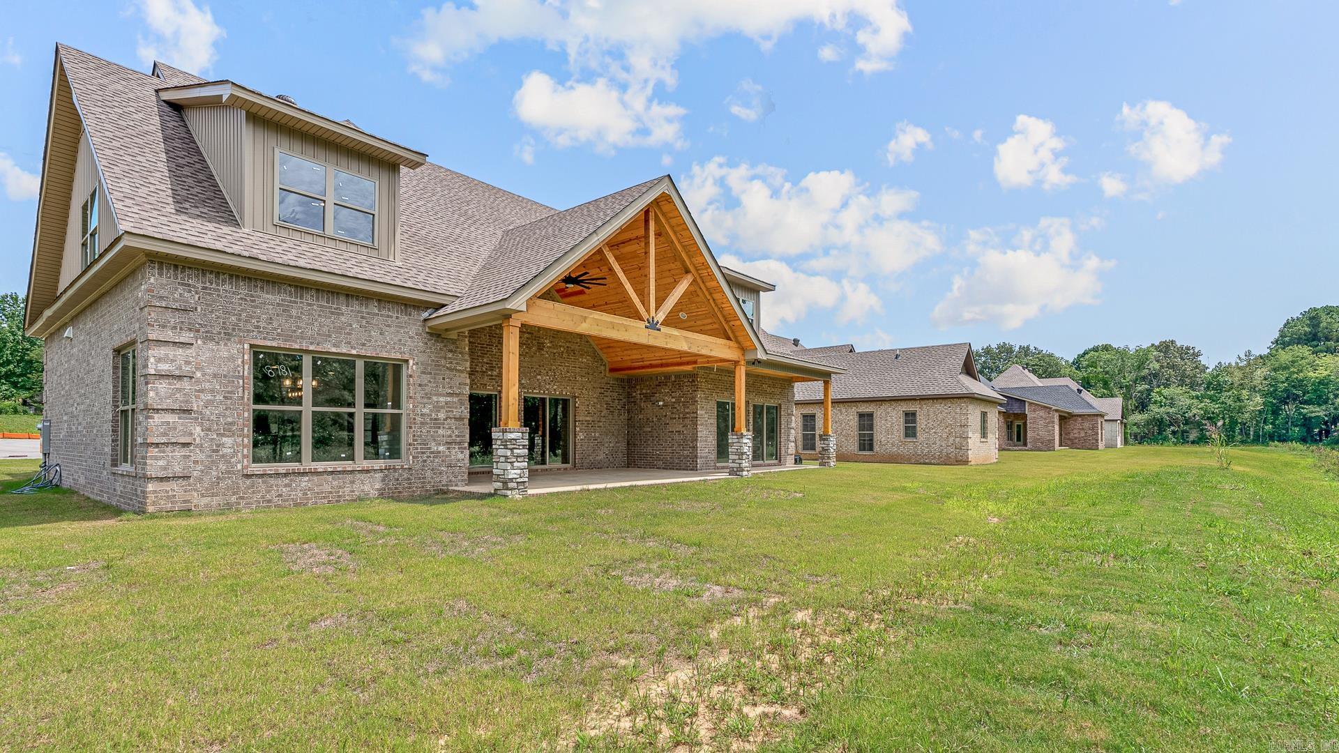 Creekwood - Residential